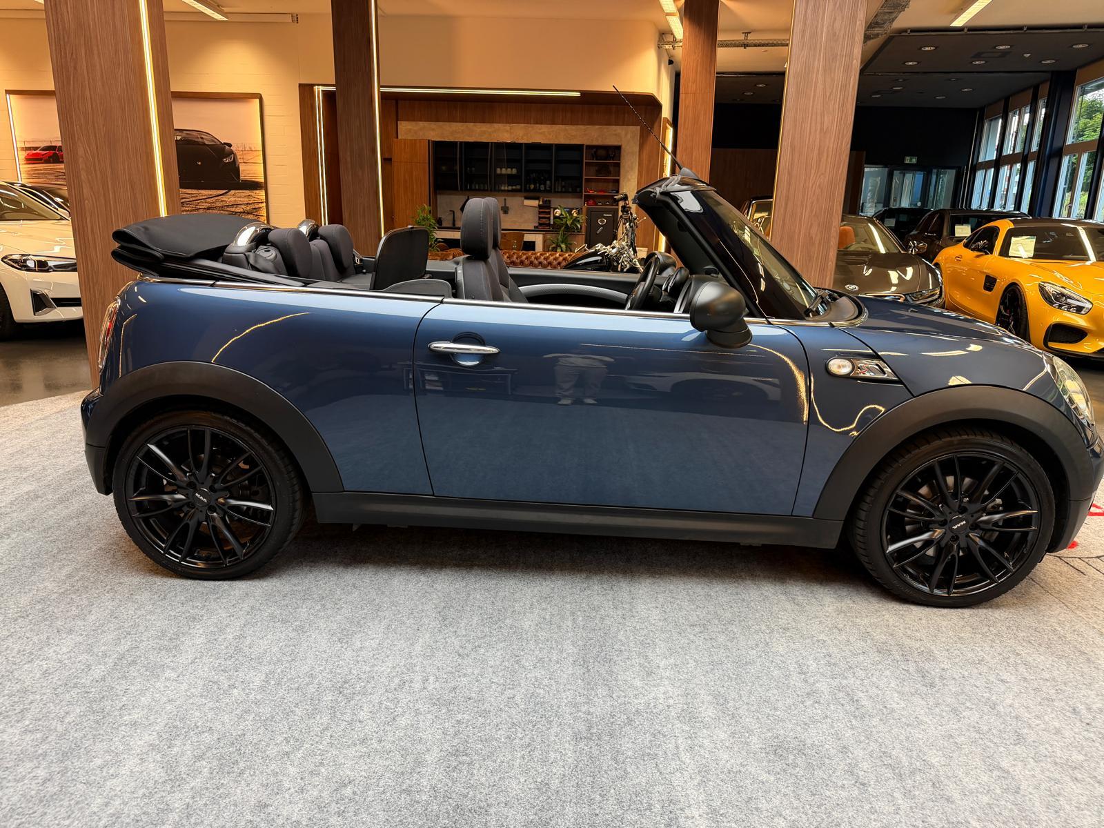MINI Cabrio R57 1.6i Cooper S-image-9