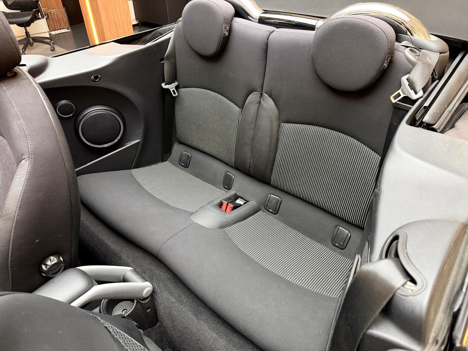 MINI Cabrio R57 1.6i Cooper S-image-15