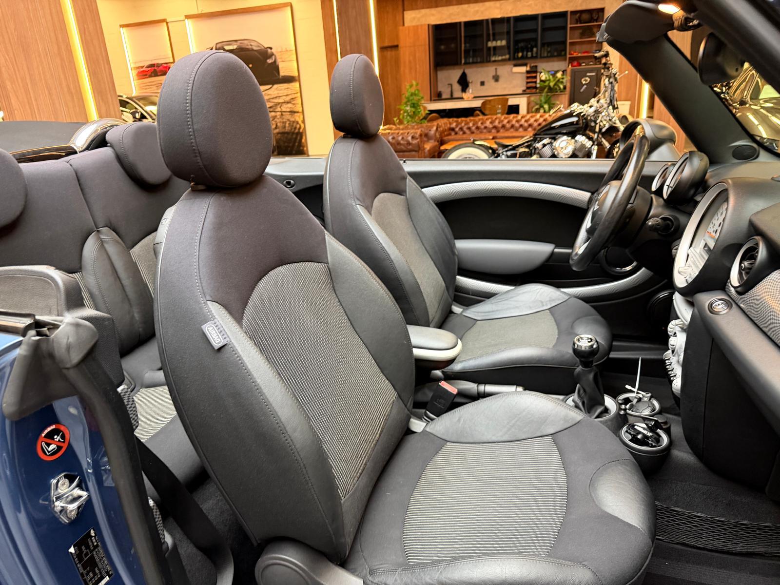 MINI Cabrio R57 1.6i Cooper S-image-13