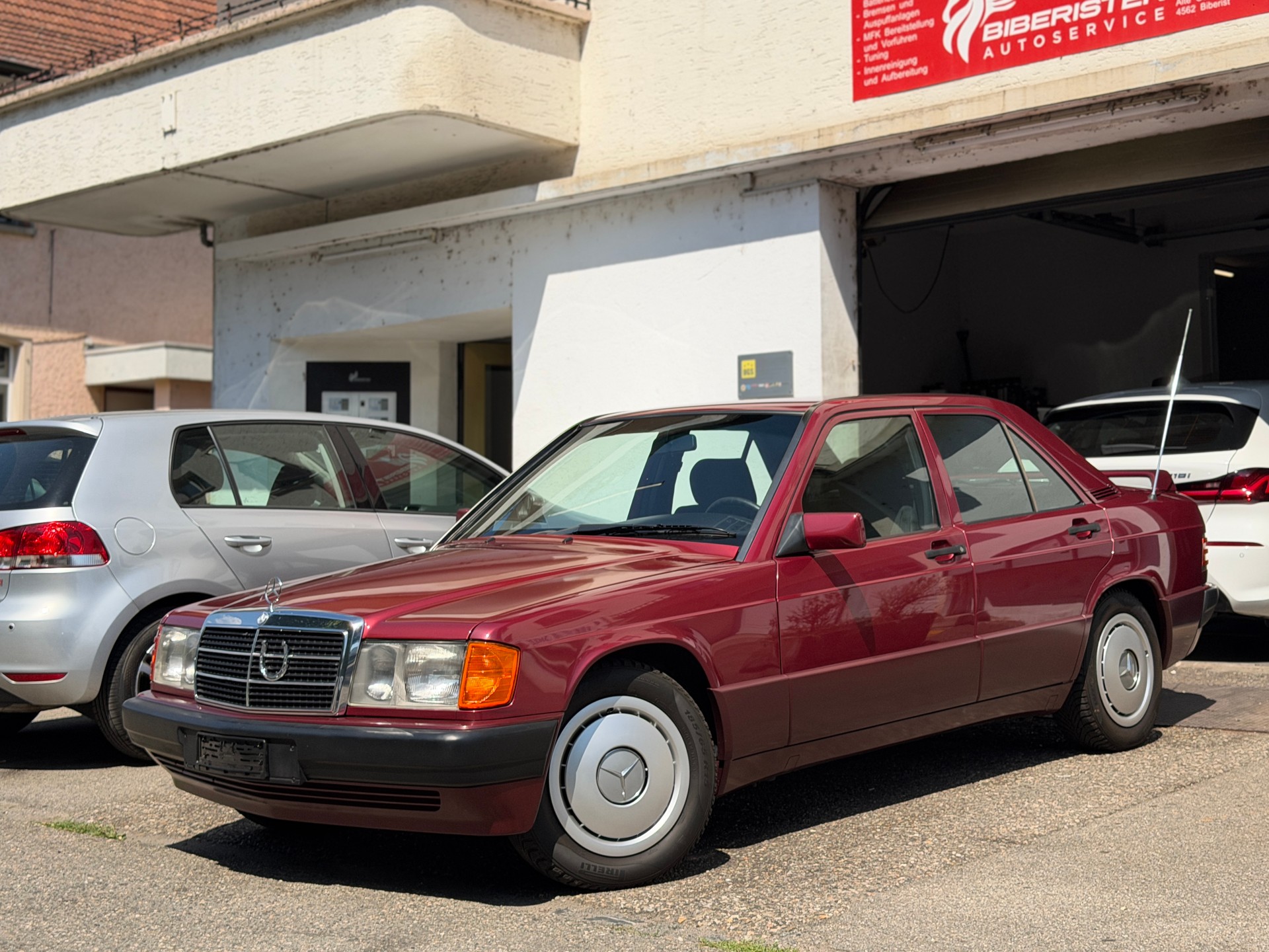 MERCEDES-BENZ 190 E 2.3 *auf Wunsch Veteran*-image-0