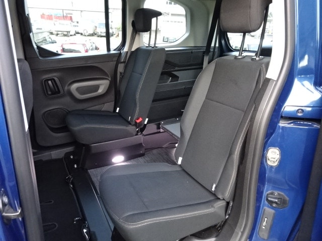 PEUGEOT Rifter Long 1.5 BlueHDi 7PL Active-image-4
