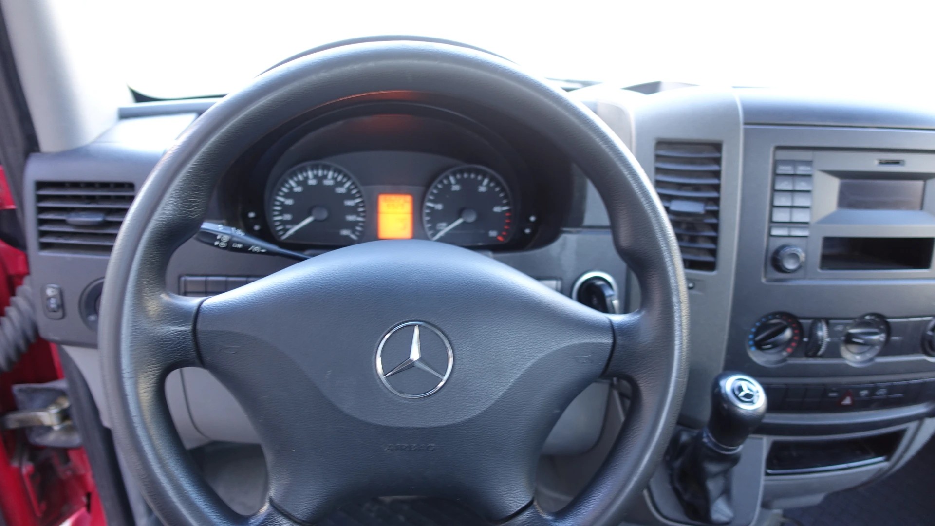 MERCEDES-BENZ Sprinter 316 CDI Standard 7G-Tronic-image-9