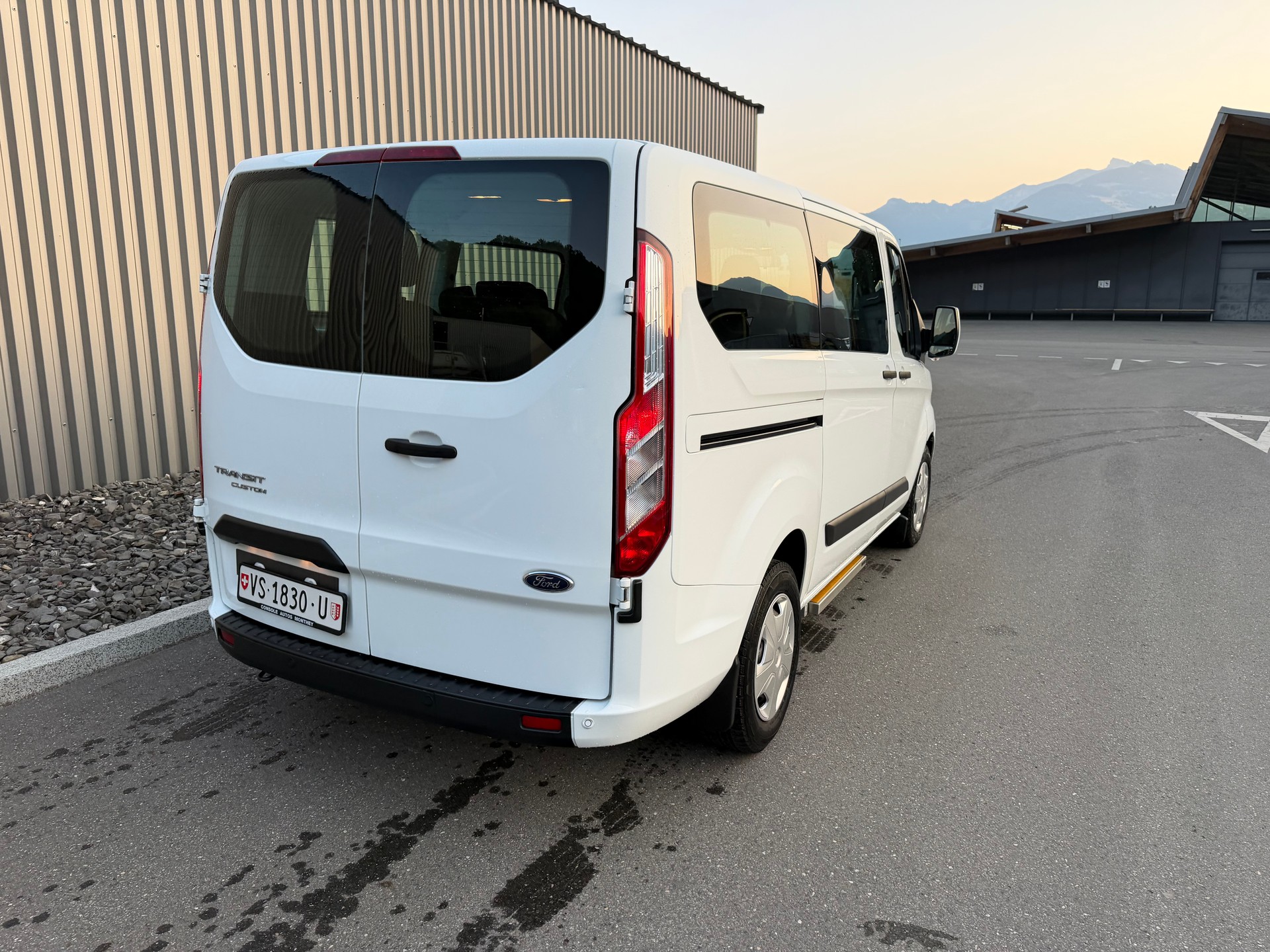 FORD Transit Custom 320 L1H1 Ambiente TACHYGRAPHE —- 9. PLACES-image-5