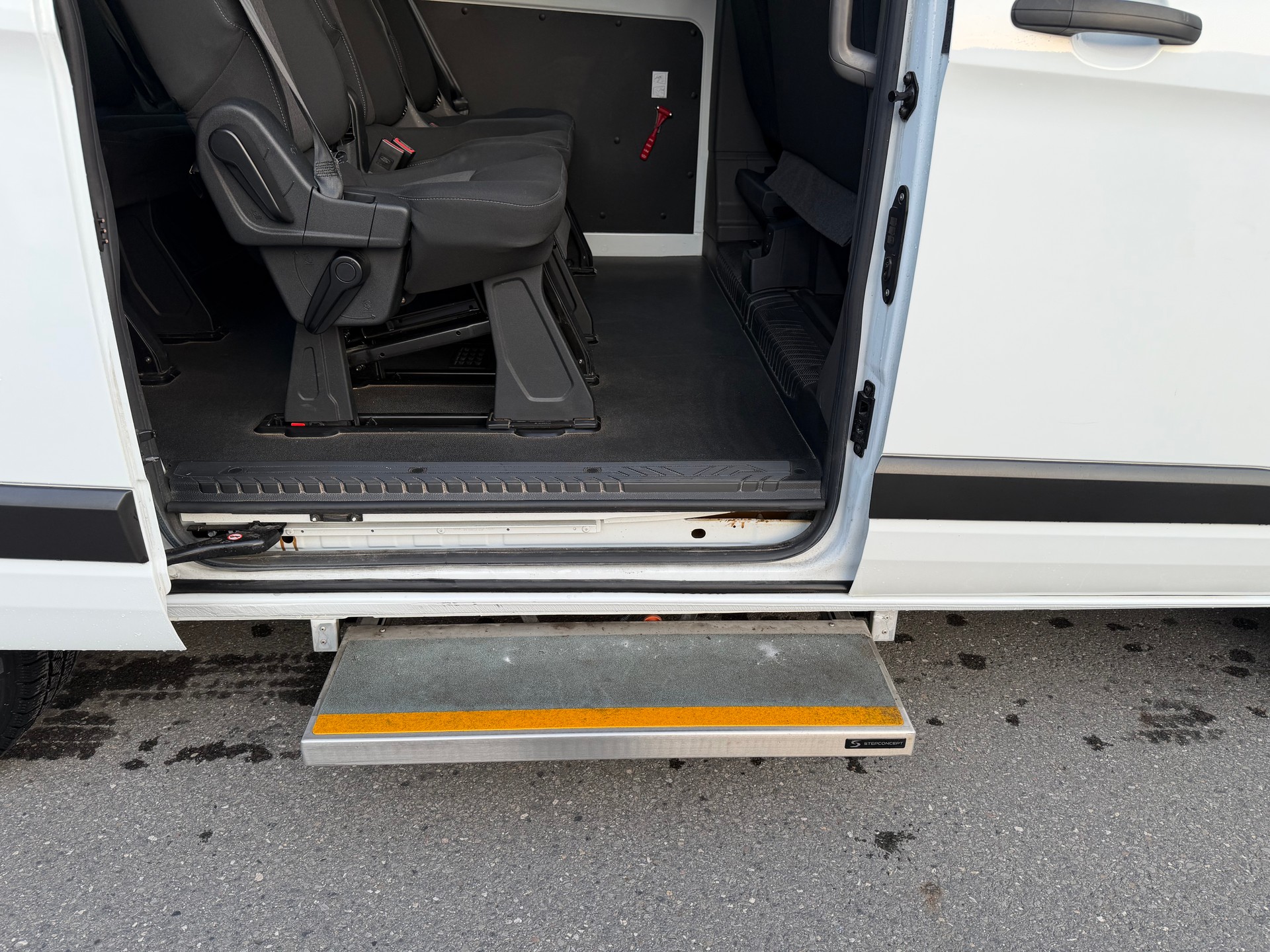 FORD Transit Custom 320 L1H1 Ambiente TACHYGRAPHE —- 9. PLACES-image-13