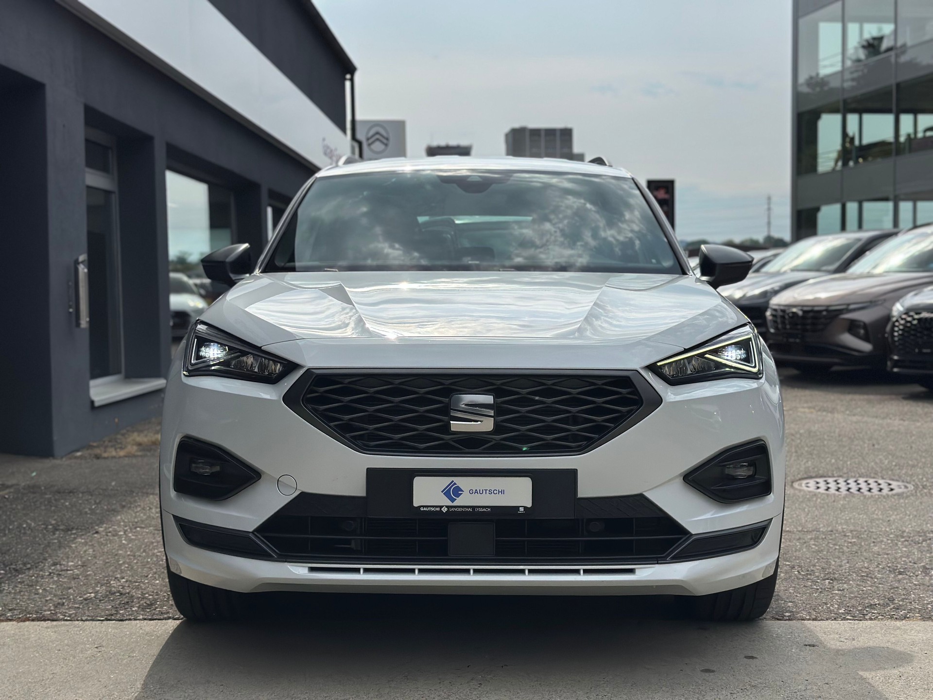 SEAT Tarraco 2.0TSI Move FR 4Drive DSG-image-1