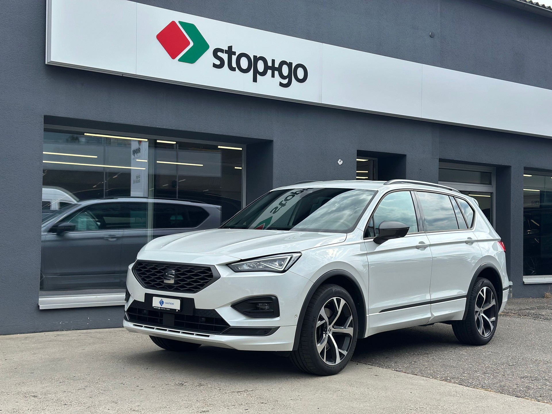 SEAT Tarraco 2.0TSI Move FR 4Drive DSG-image-0