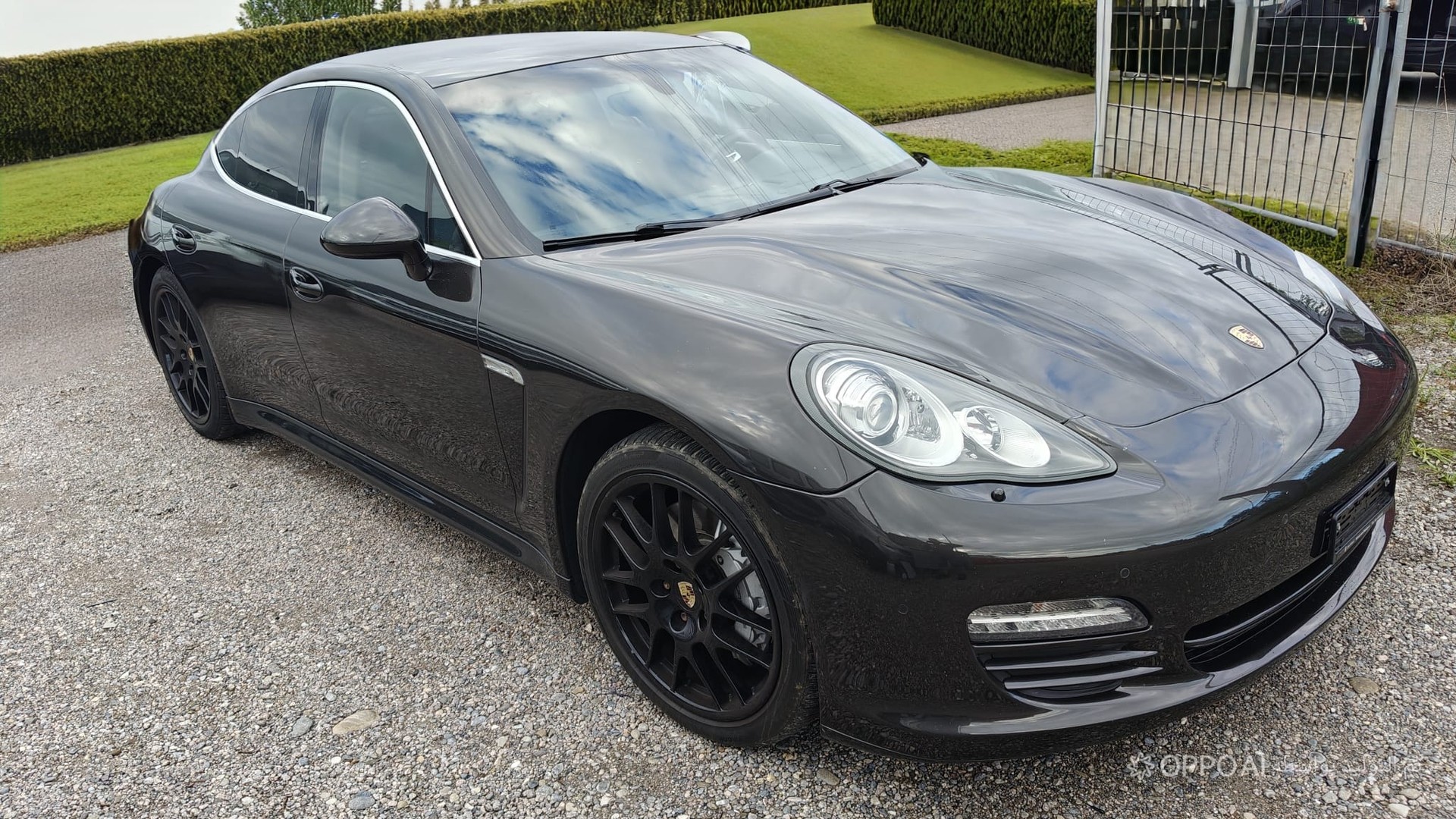PORSCHE 4S-image-3