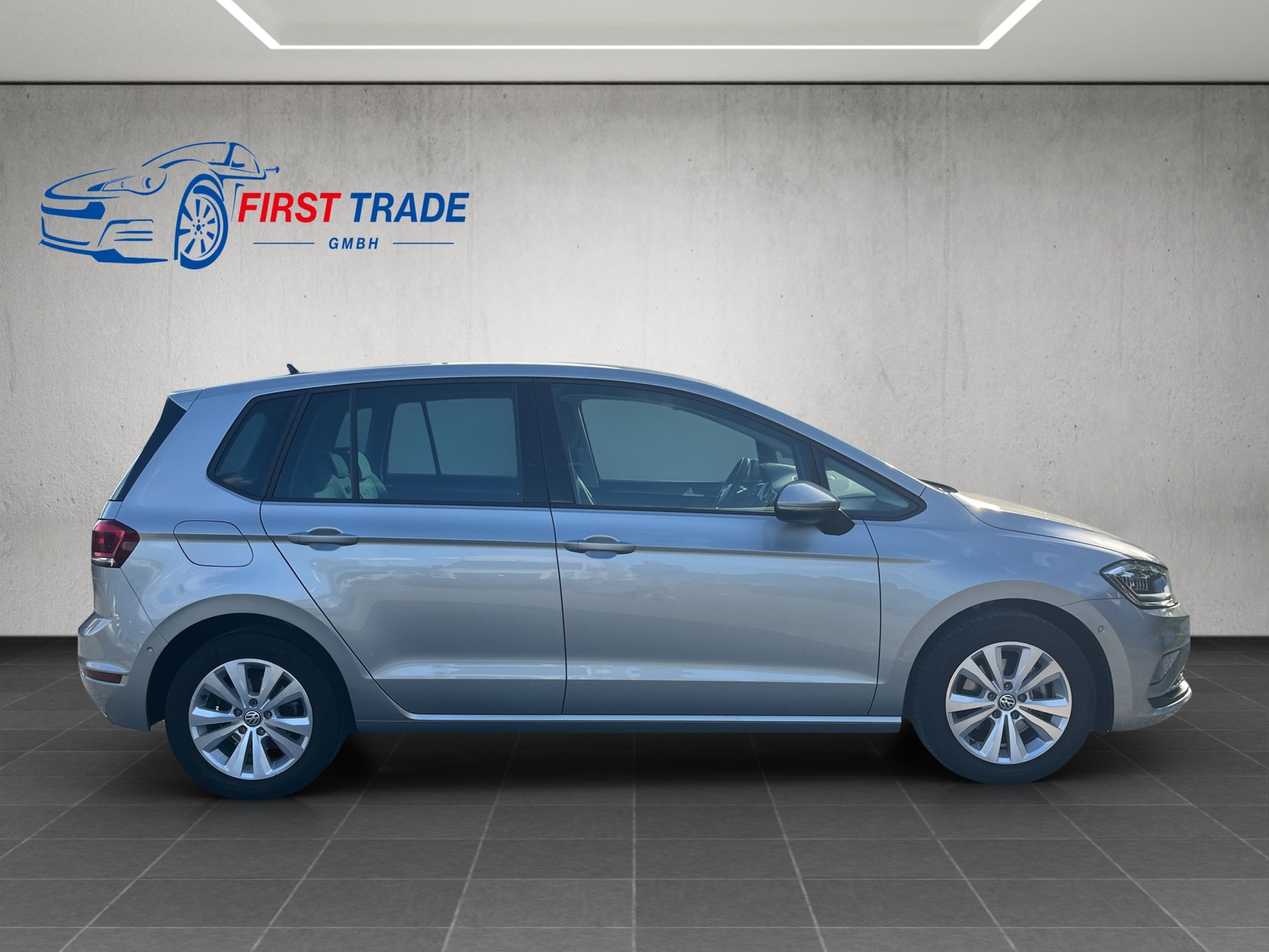 VW Golf Sportsvan 1.5 TSI EVO Highline DSG-image-3
