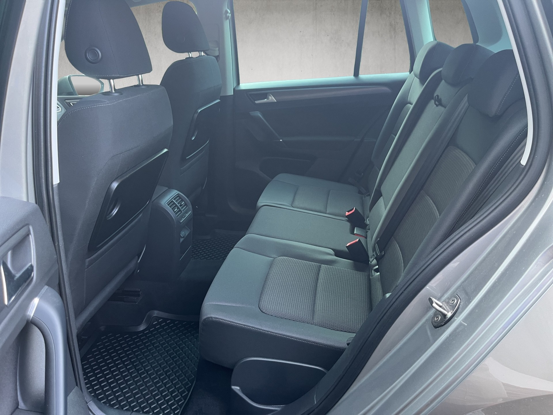 VW Golf Sportsvan 1.5 TSI EVO Highline DSG-image-10