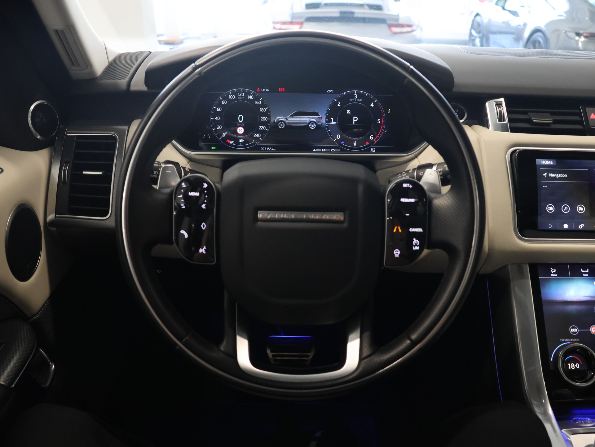 LAND ROVER Range Rover Sport *Meridian* *Sitzheizung* *Panoramadach*-image-19