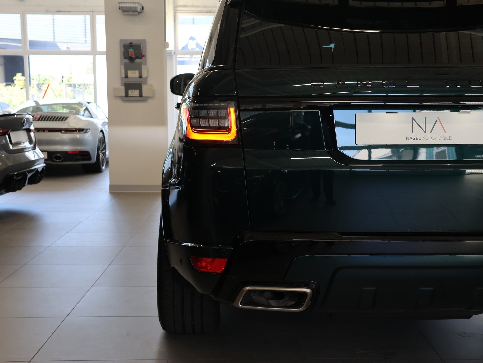LAND ROVER Range Rover Sport *Meridian* *Sitzheizung* *Panoramadach*-image-12