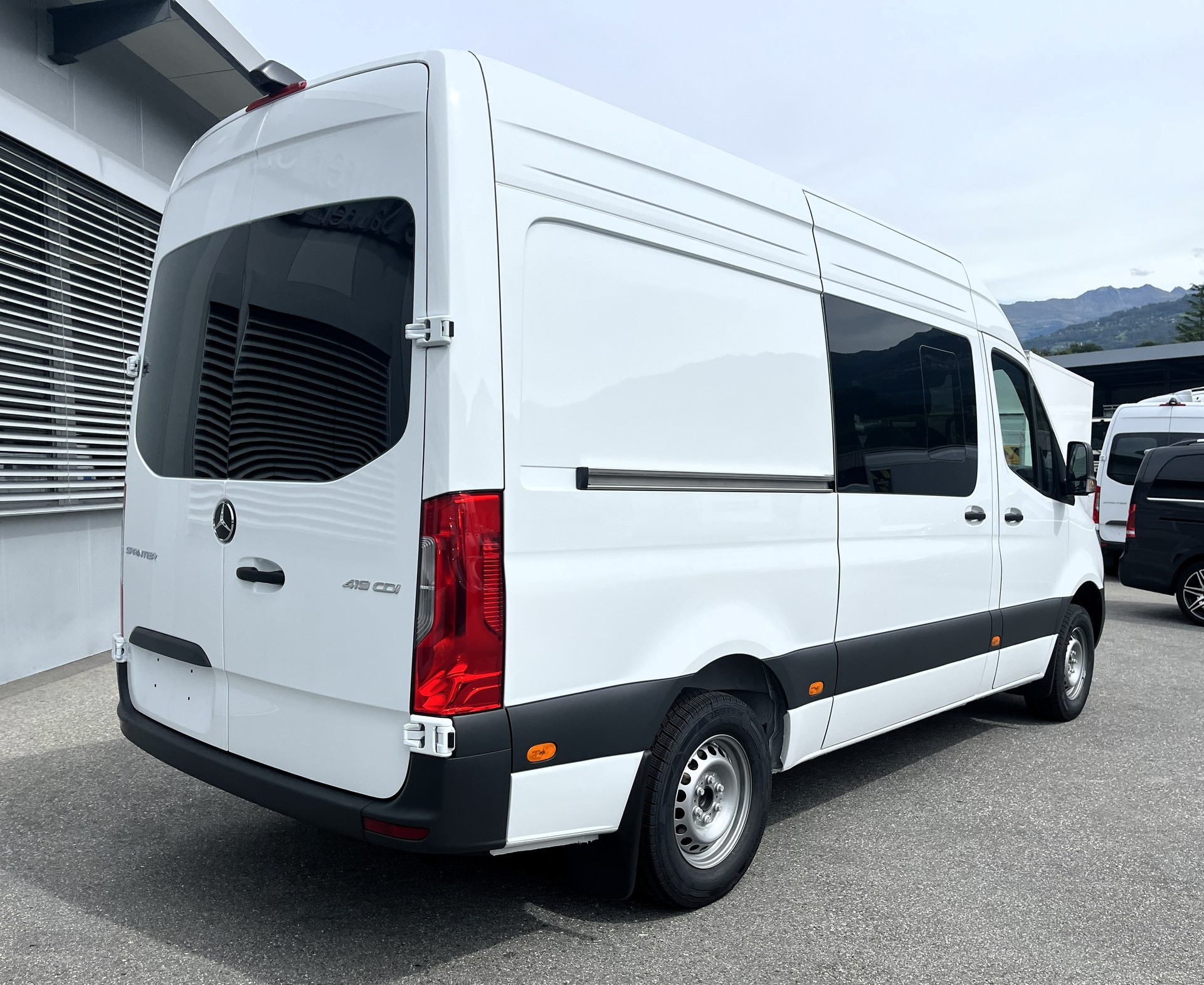 MERCEDES-BENZ Sprinter 419 CDI Standard 9G-TRONIC-image-2