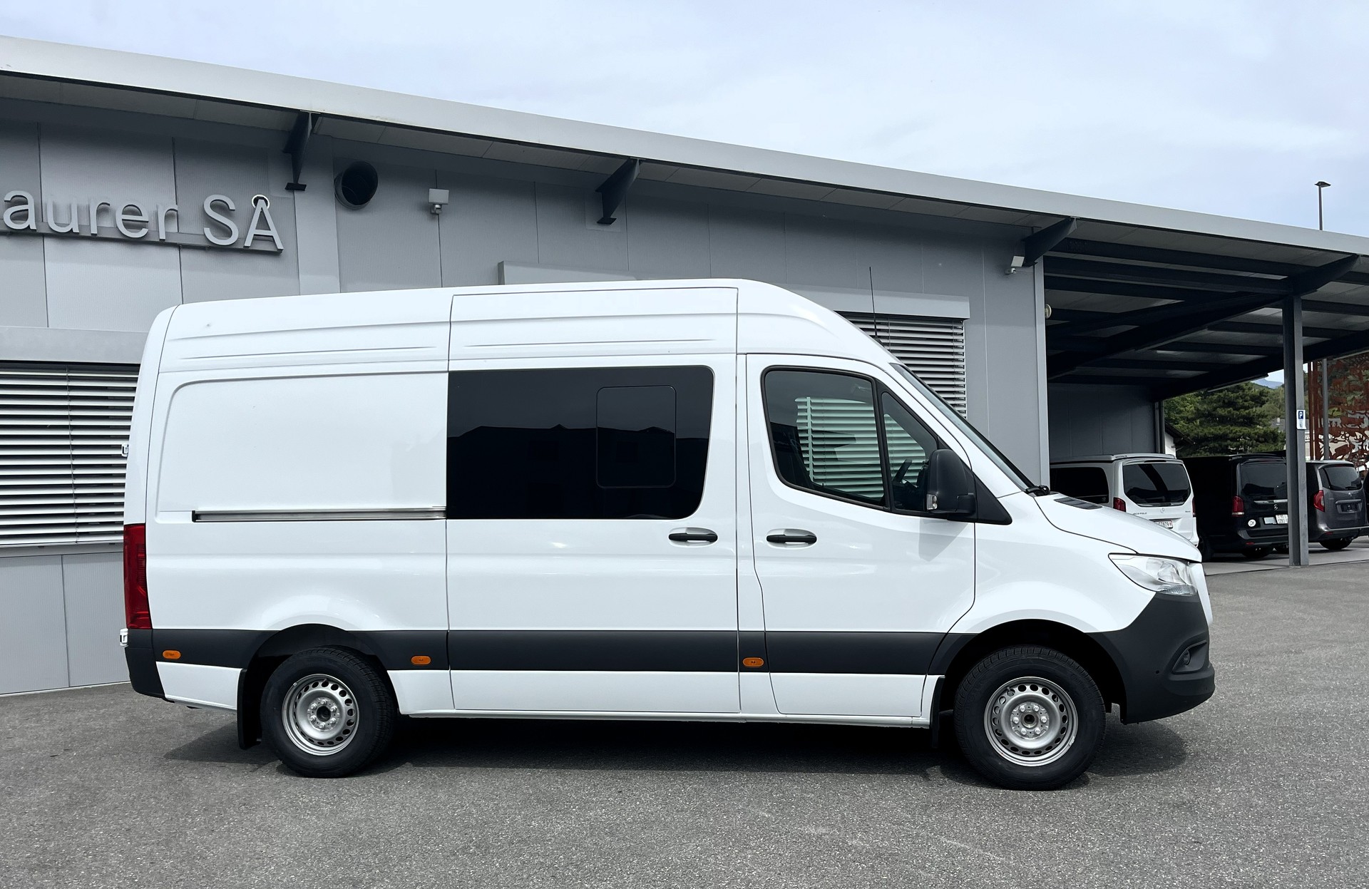 MERCEDES-BENZ Sprinter 419 CDI Standard 9G-TRONIC-image-1