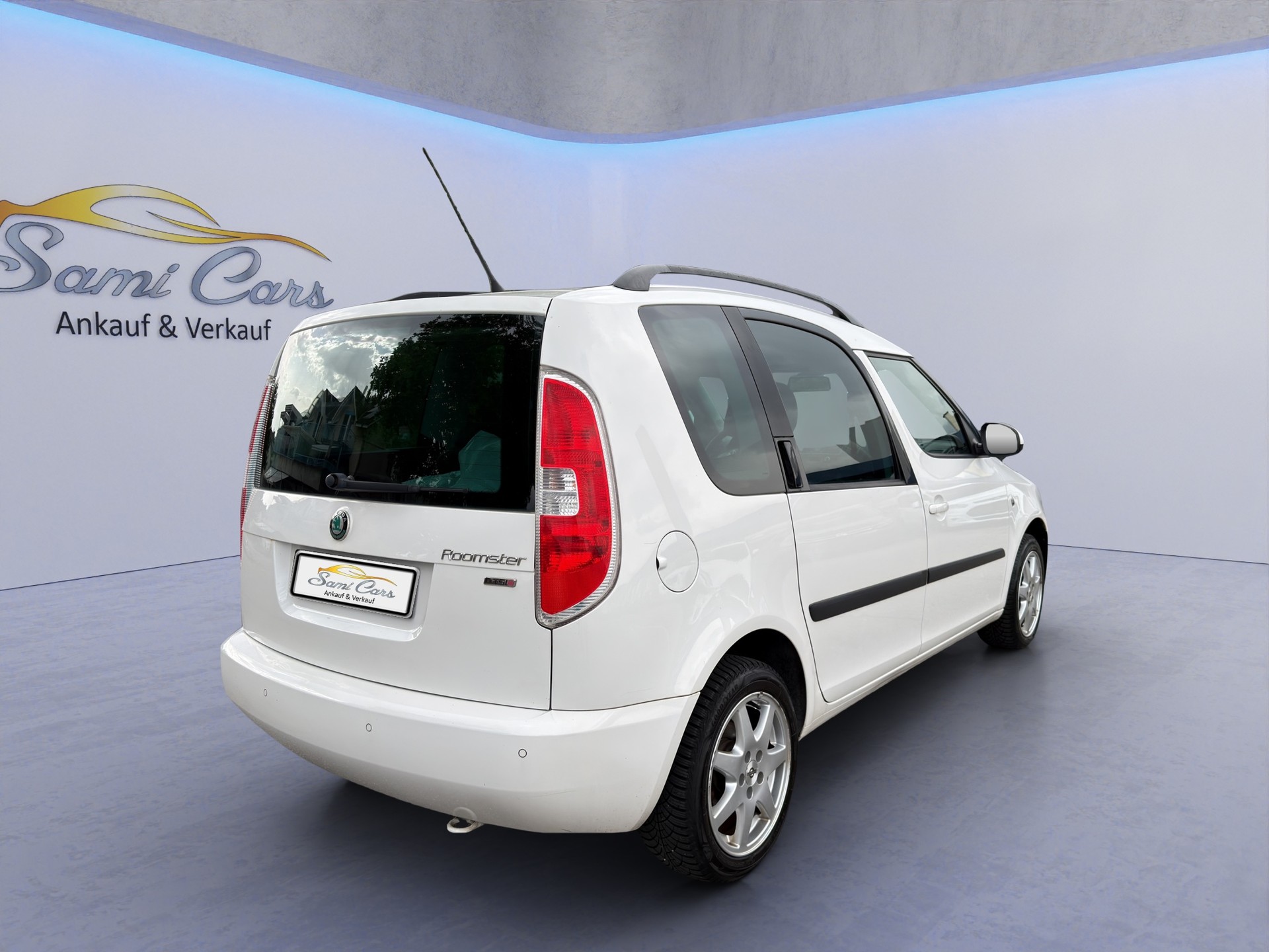 SKODA Roomster 1.2 TSI Style-image-4