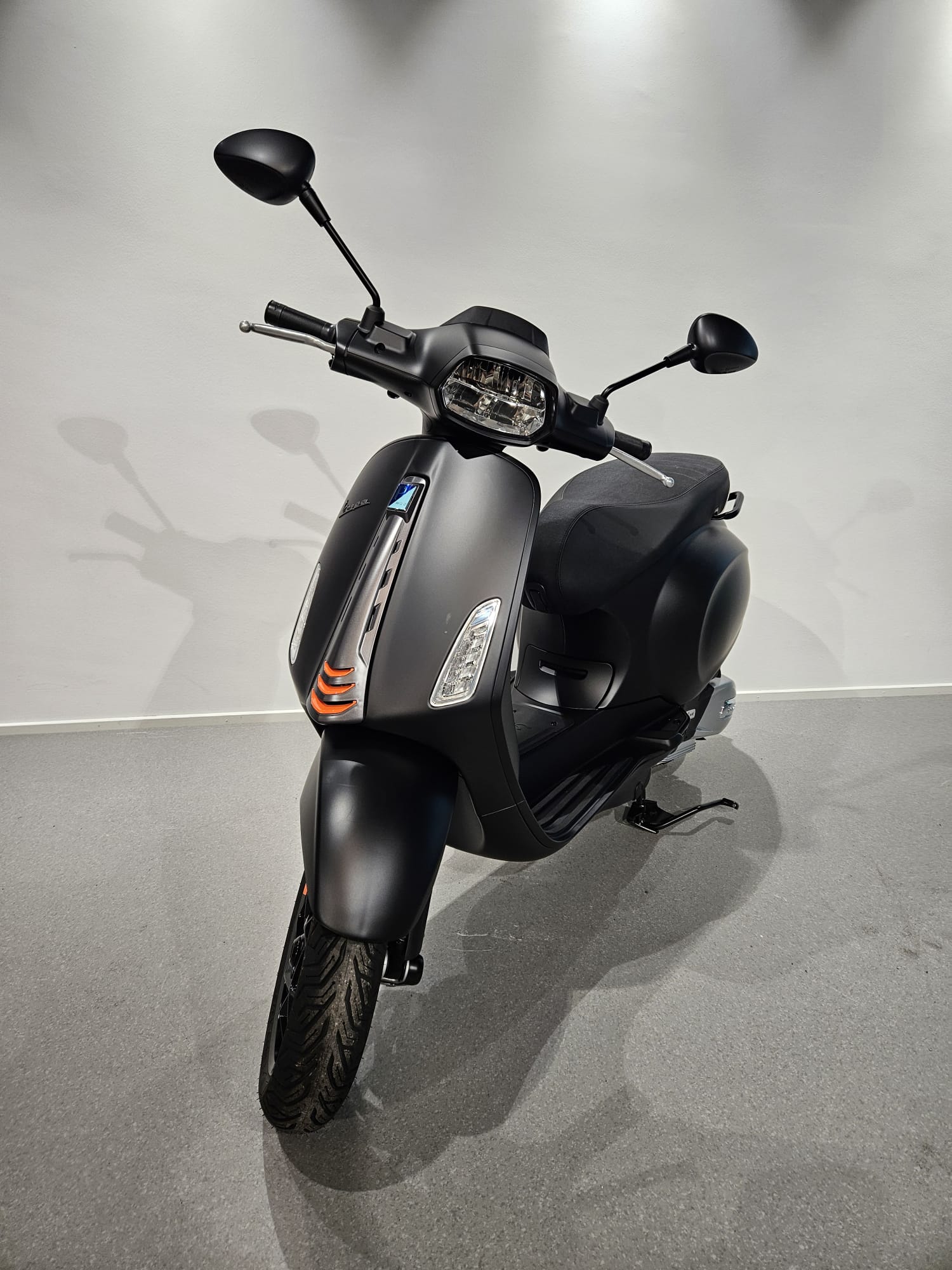 PIAGGIO Vespa 125 Sprint Sport E5+-image-4