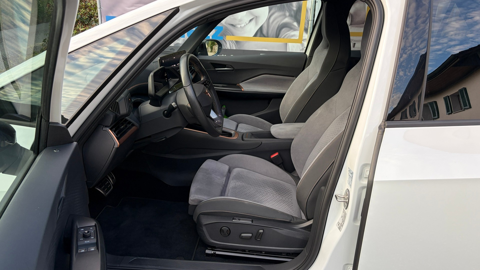 CUPRA Electric-image-10
