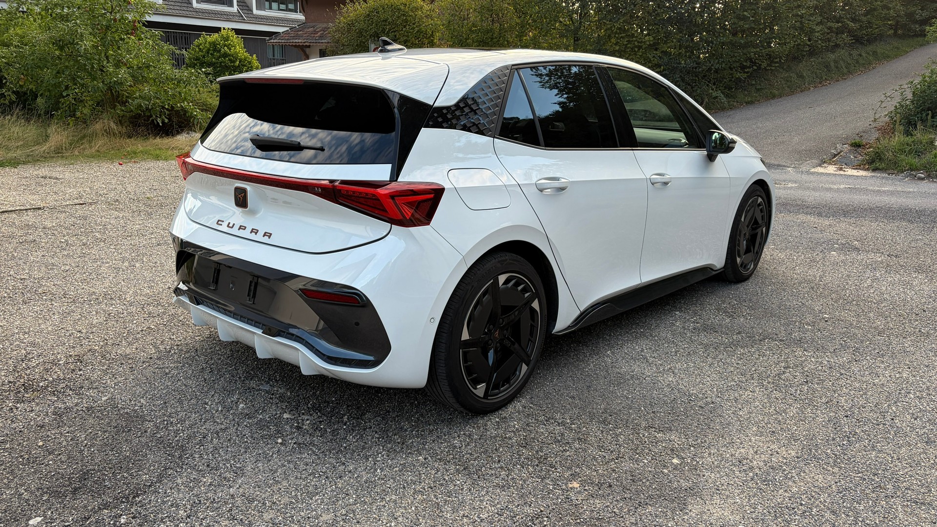 CUPRA Electric-image-5