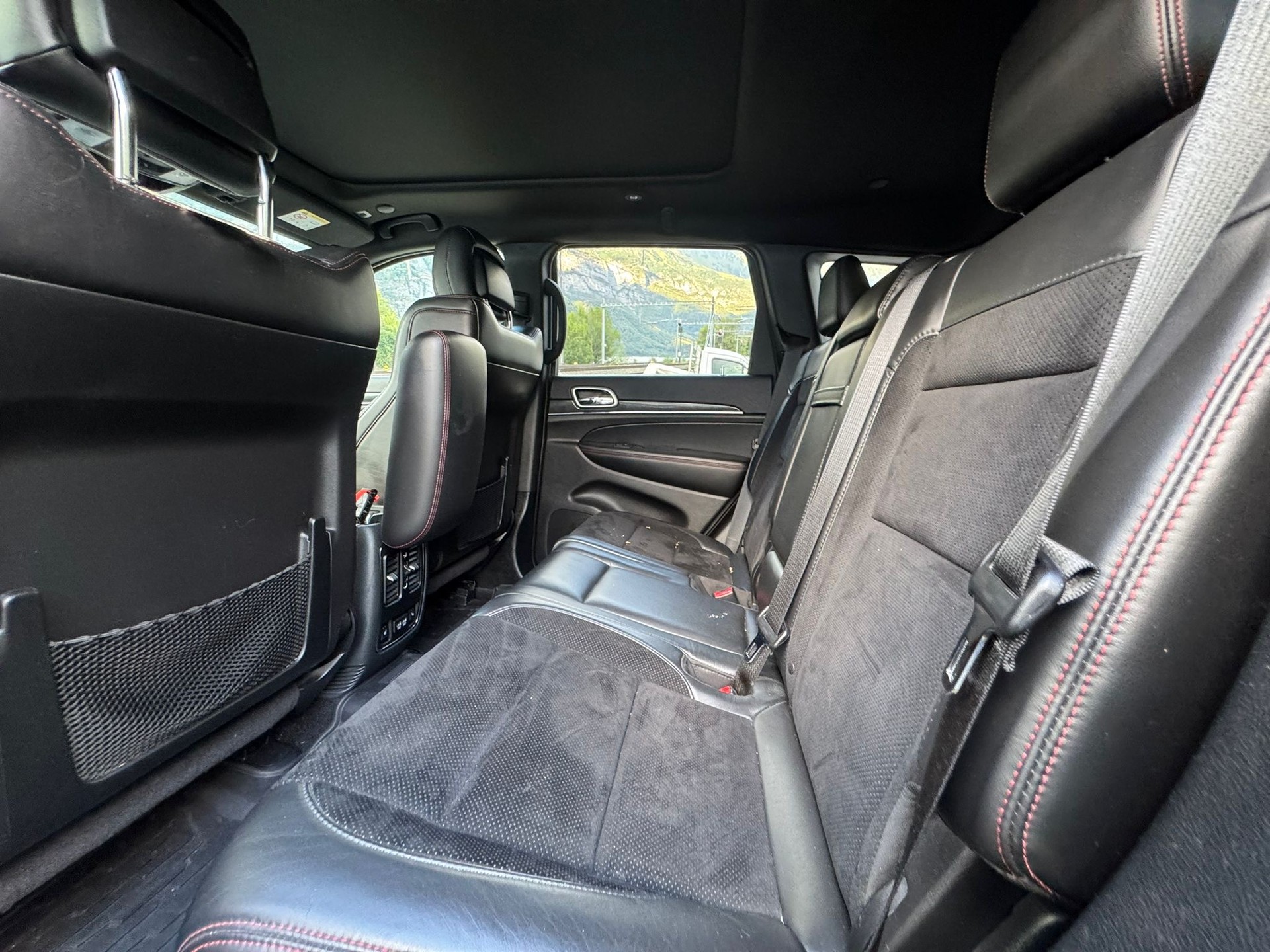 JEEP Grand Cherokee 3.0 CRD Trailhawk Automatic-image-12