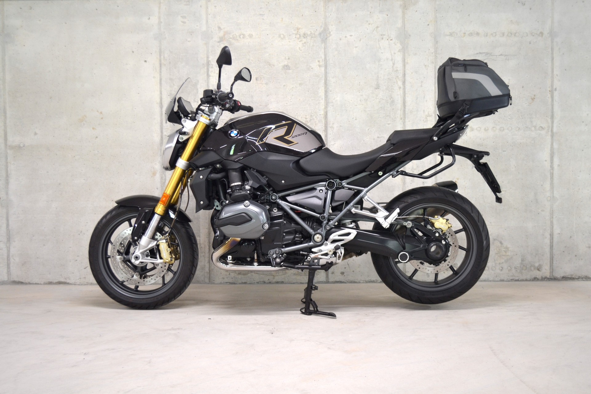 BMW R 1200 R ABS-showroom-element-2
