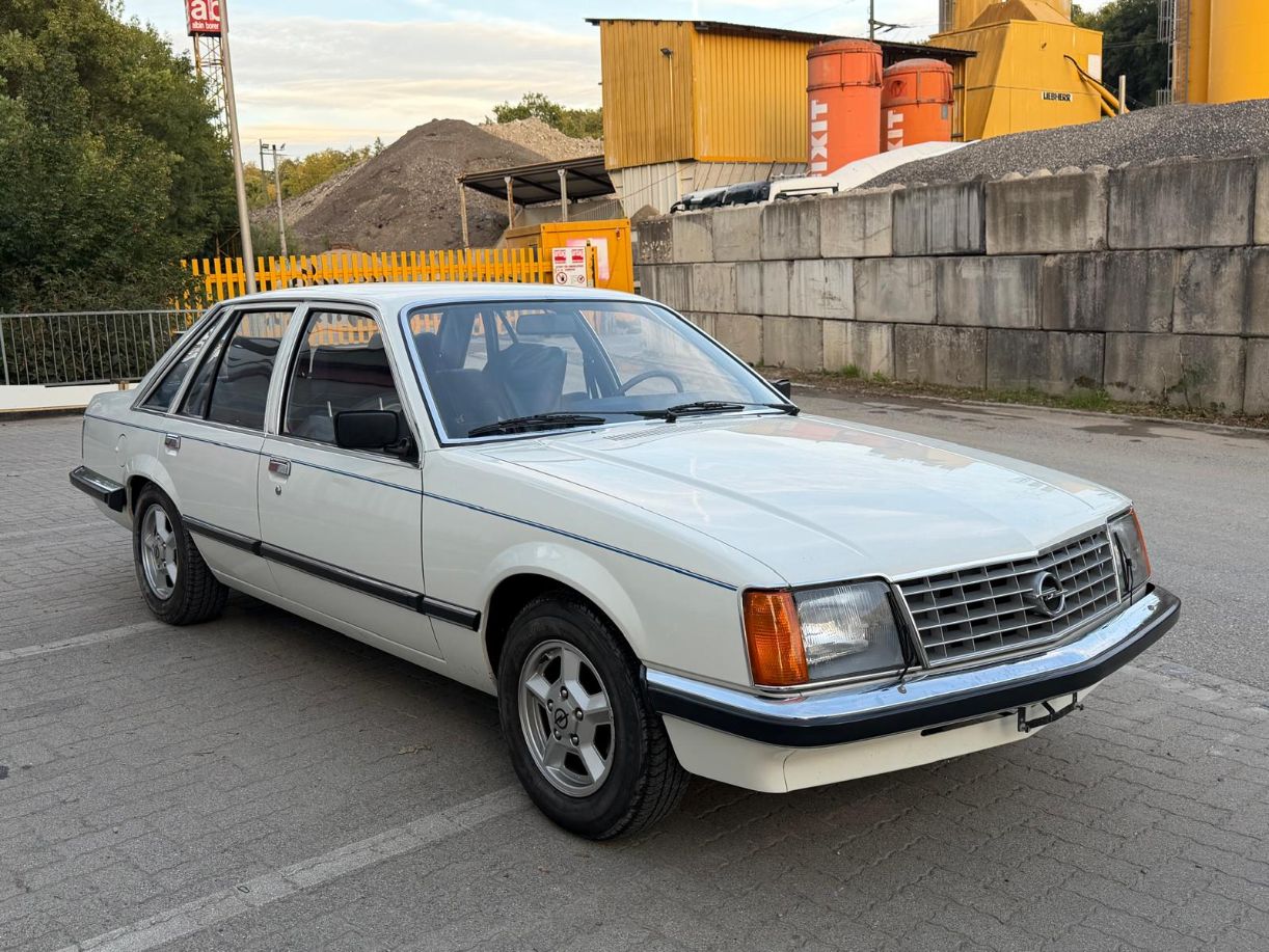 OPEL A 3000 E-image-3