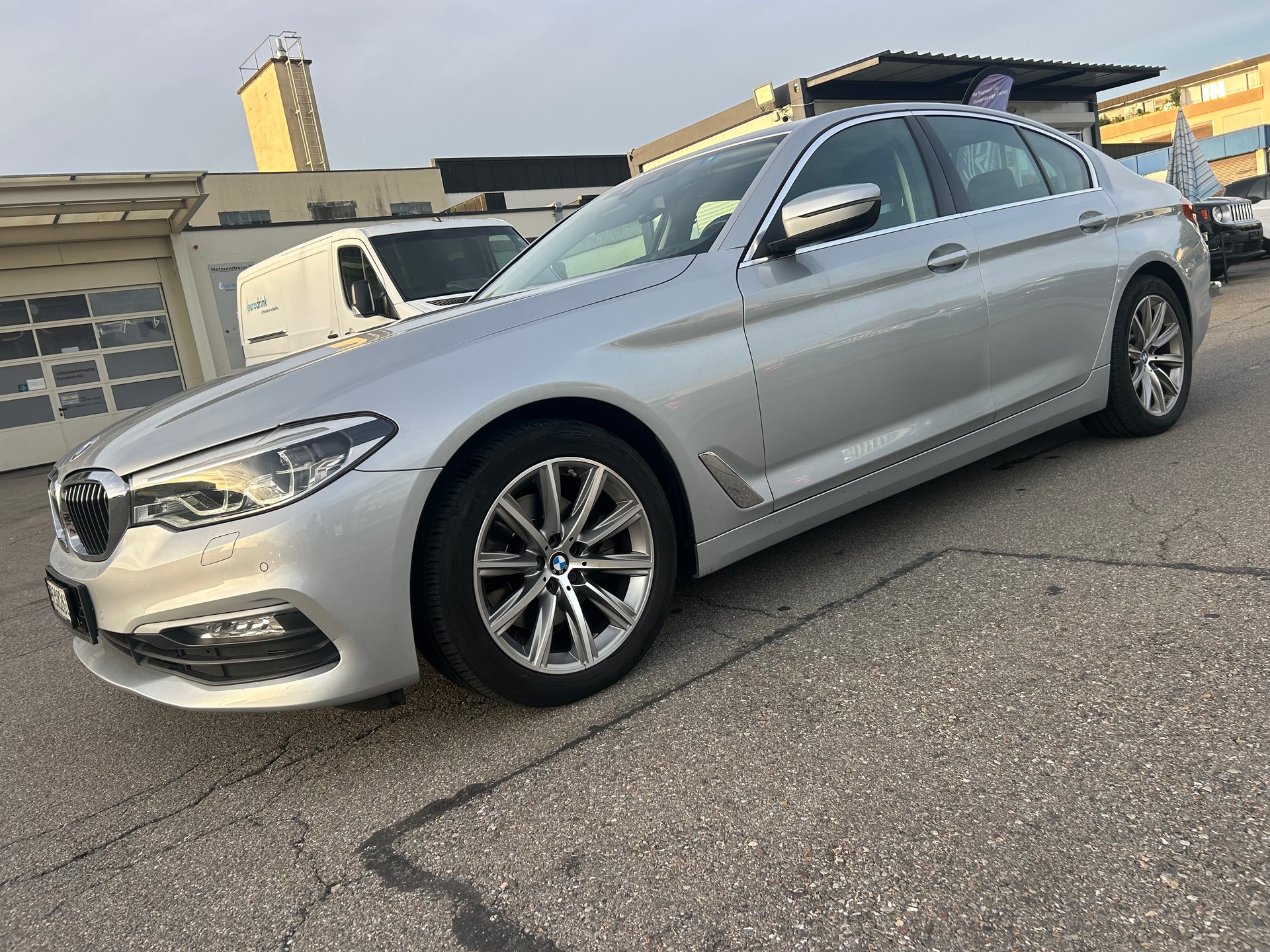 BMW 520d xDrive Steptronic-image-8