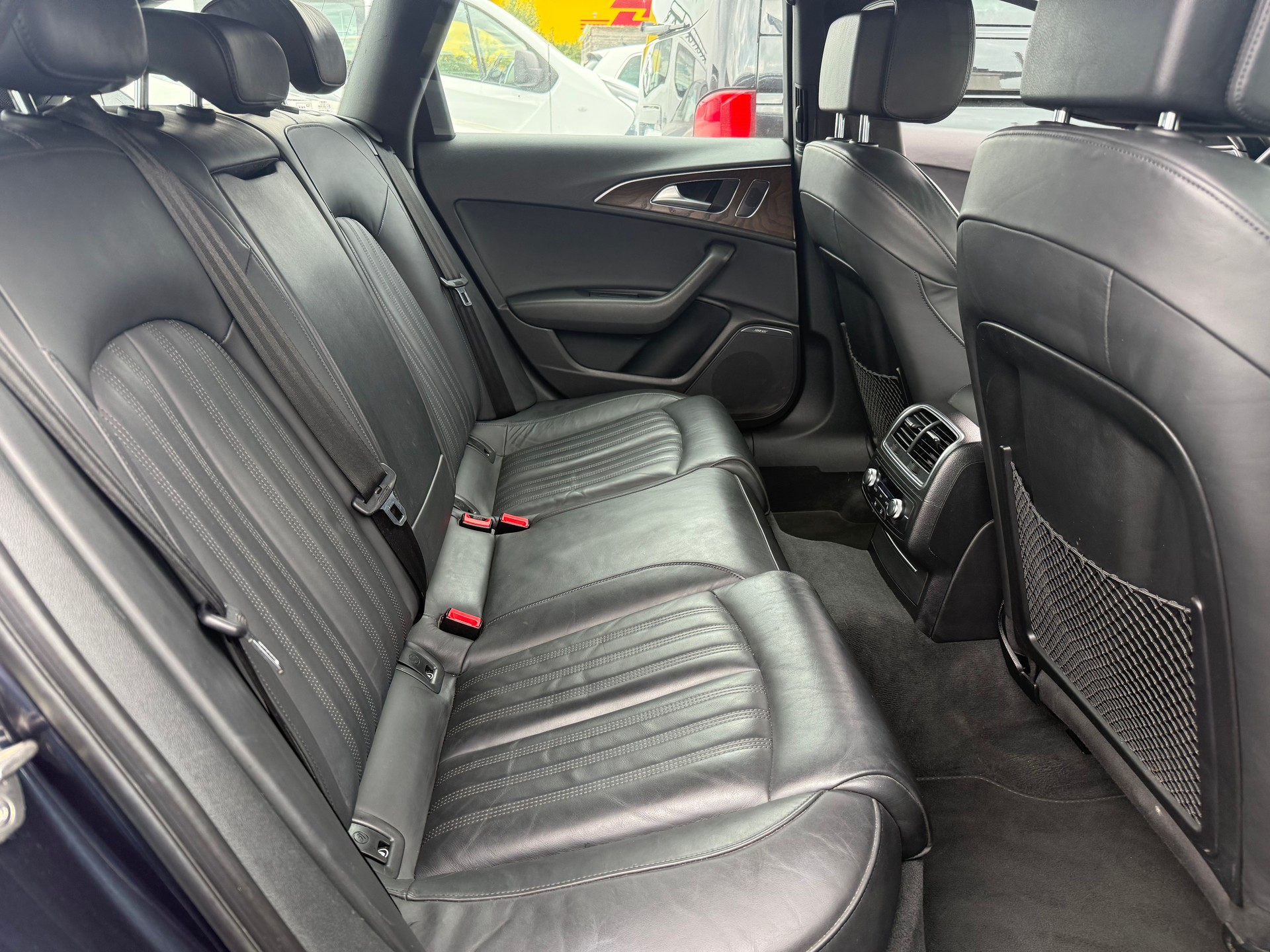 AUDI A6 Avant 3.0 TDI V6 quattro S-tronic-image-15
