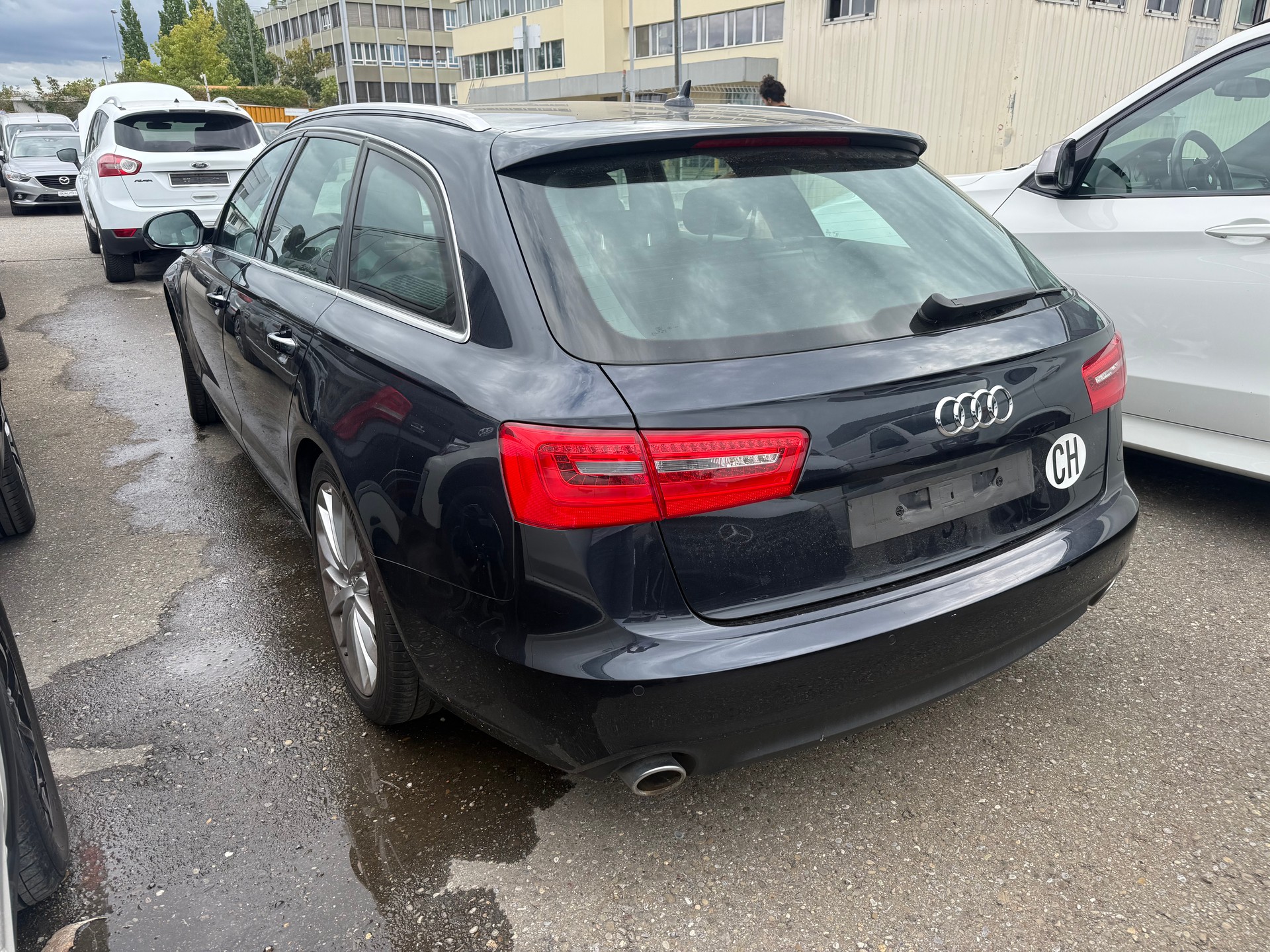 AUDI A6 Avant 3.0 TDI V6 quattro S-tronic-image-3