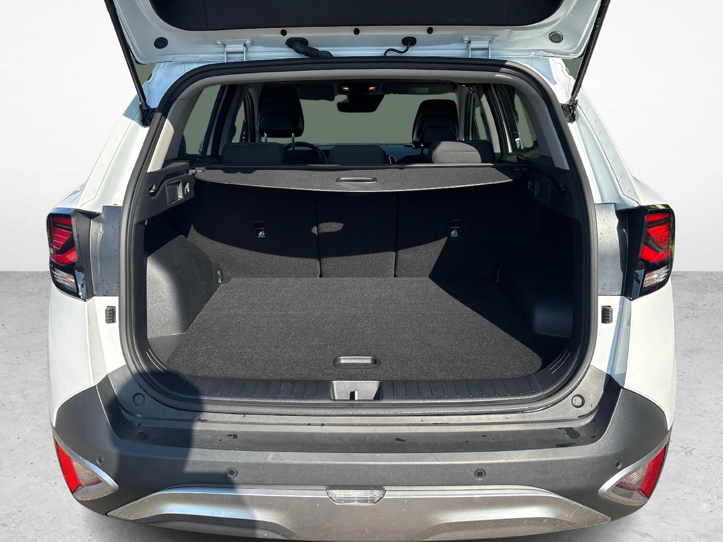KIA Sportage 1.6 T-GDi PHEV Power Edition-image-12