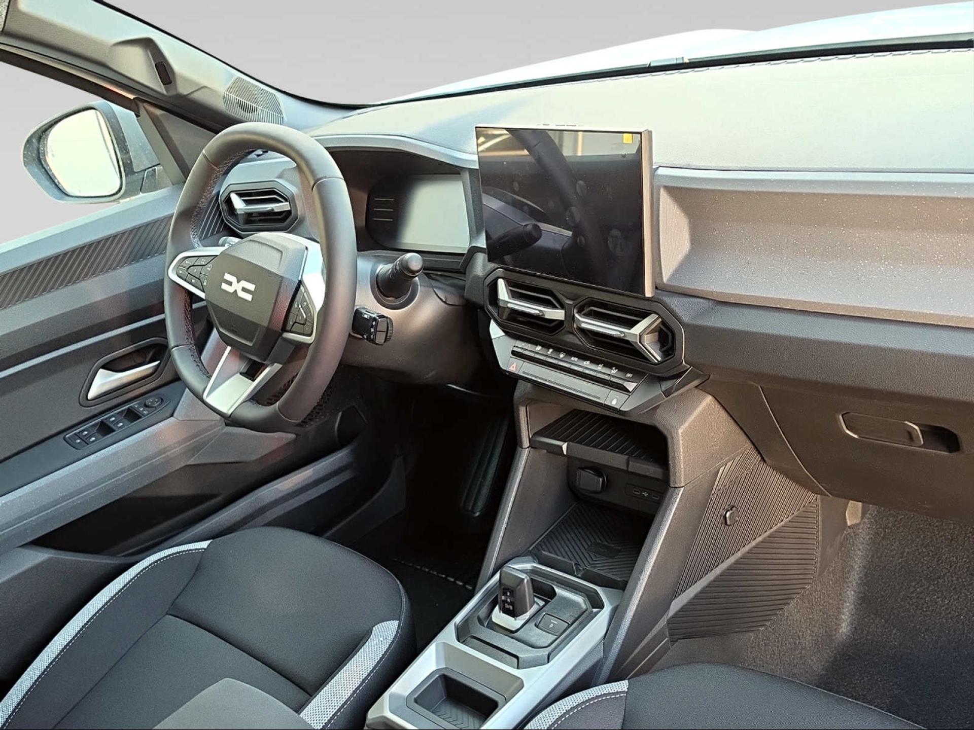 DACIA Duster-image-8