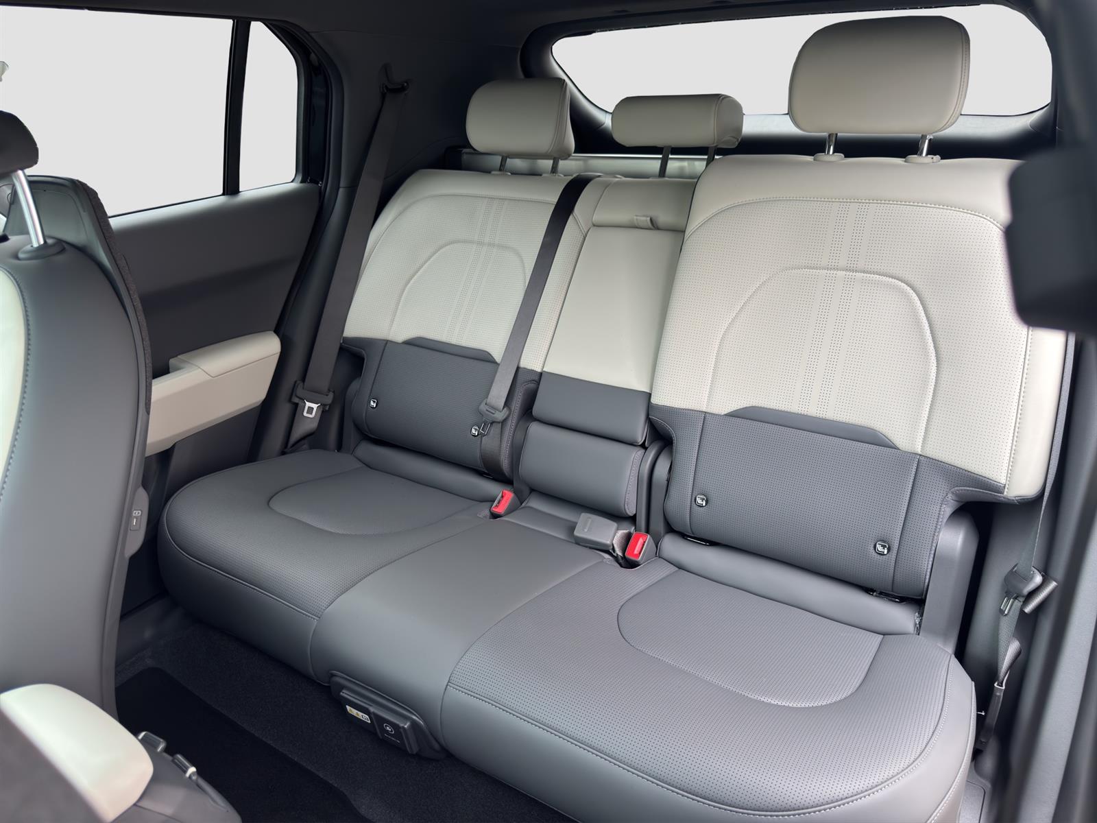 KIA EV3 81 kWh GT-Line 4x4-image-5