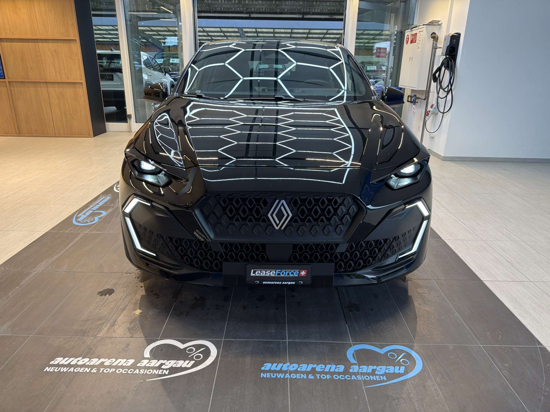 RENAULT Clio 1.2 TCe Evolution NEUES MODELL EDC-Automat-image-9