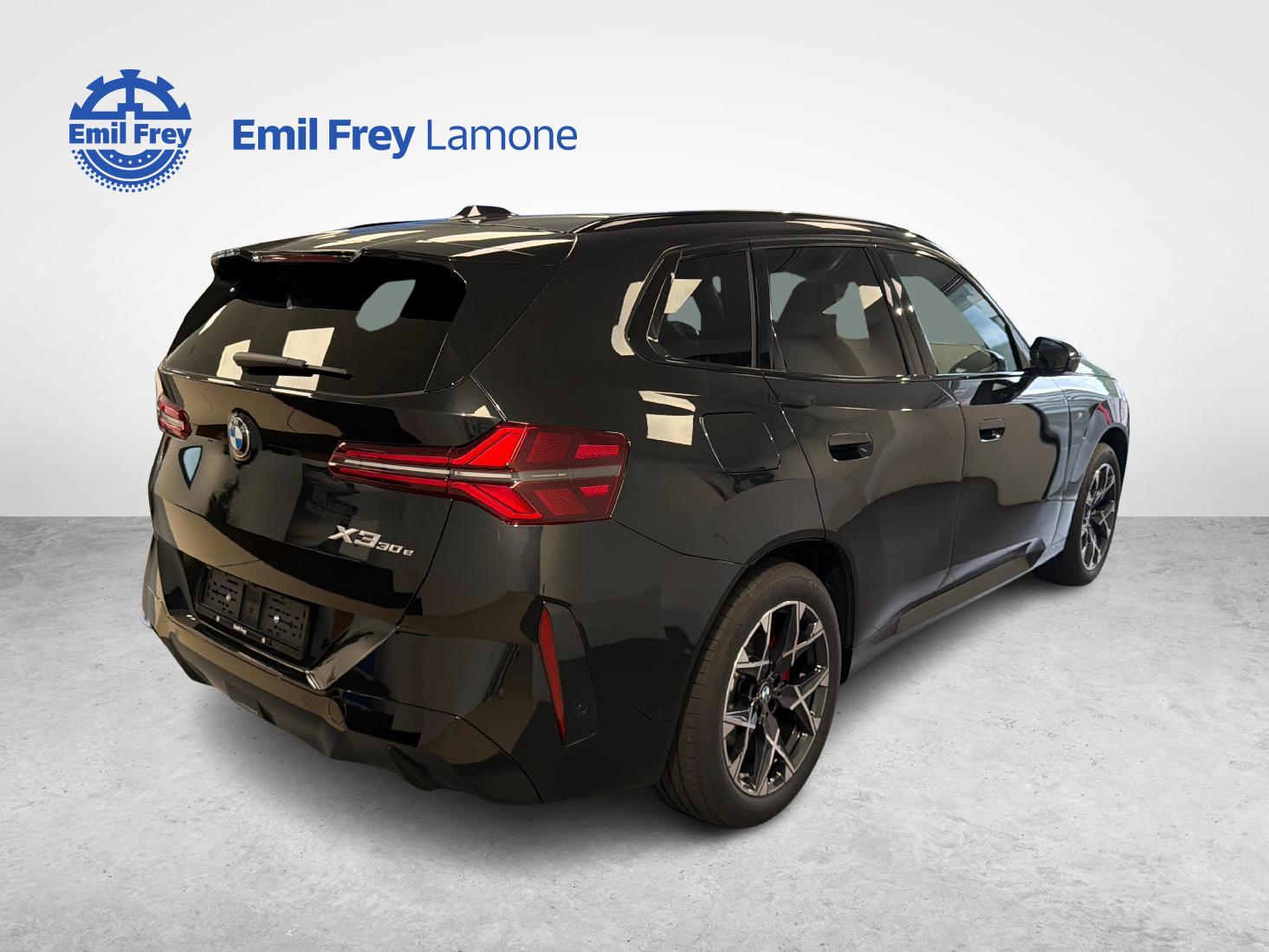 BMW X3 30e xDrive-image-4