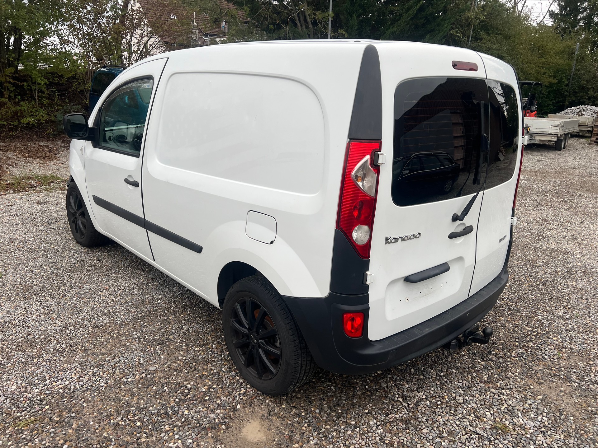RENAULT Kangoo dCi 85-image-5