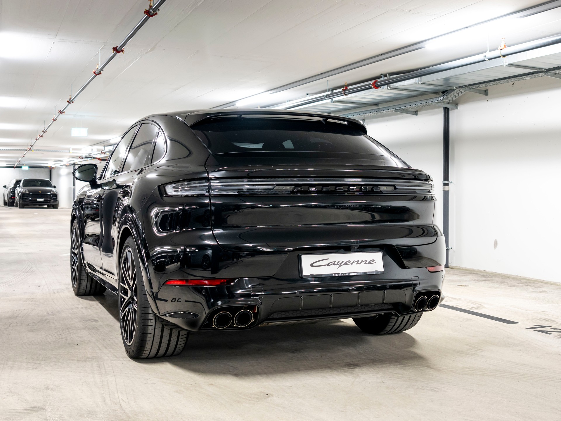 PORSCHE Cayenne Coupé Black Edition Tiptronic-image-2