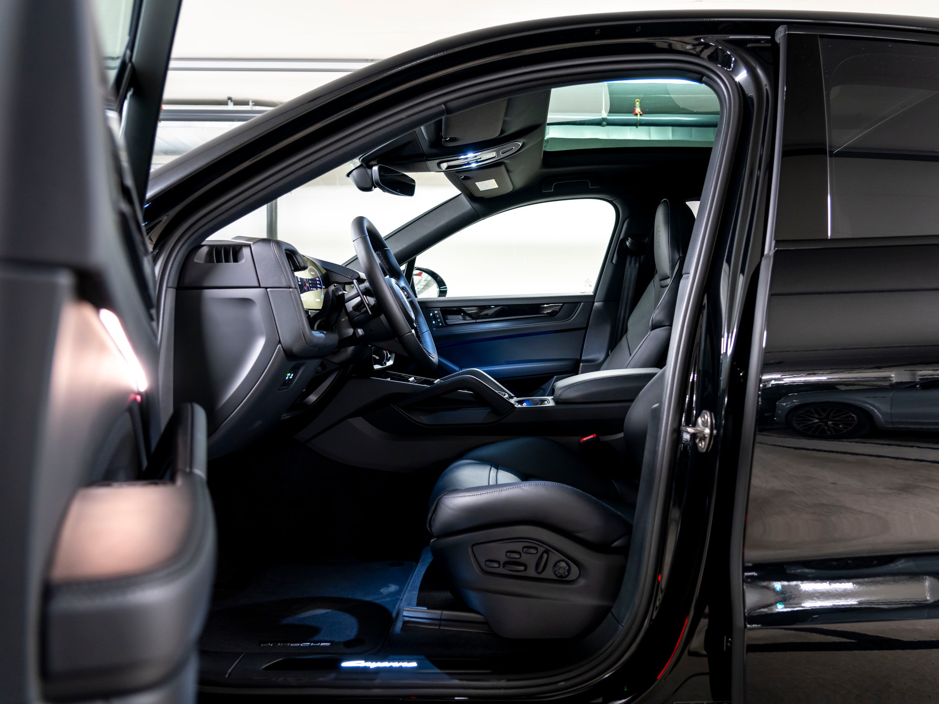 PORSCHE Cayenne Coupé Black Edition Tiptronic-image-13
