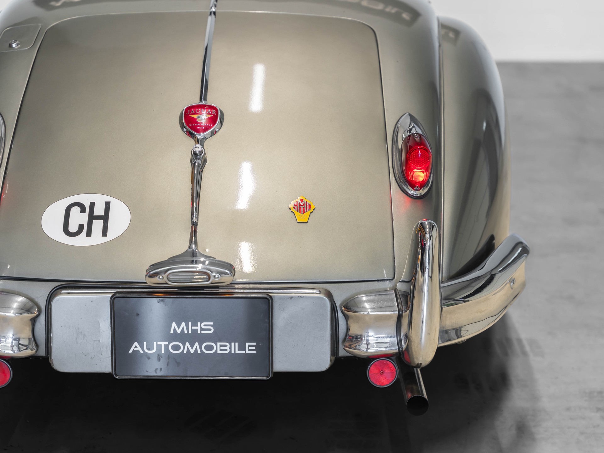 JAGUAR XK140-image-25