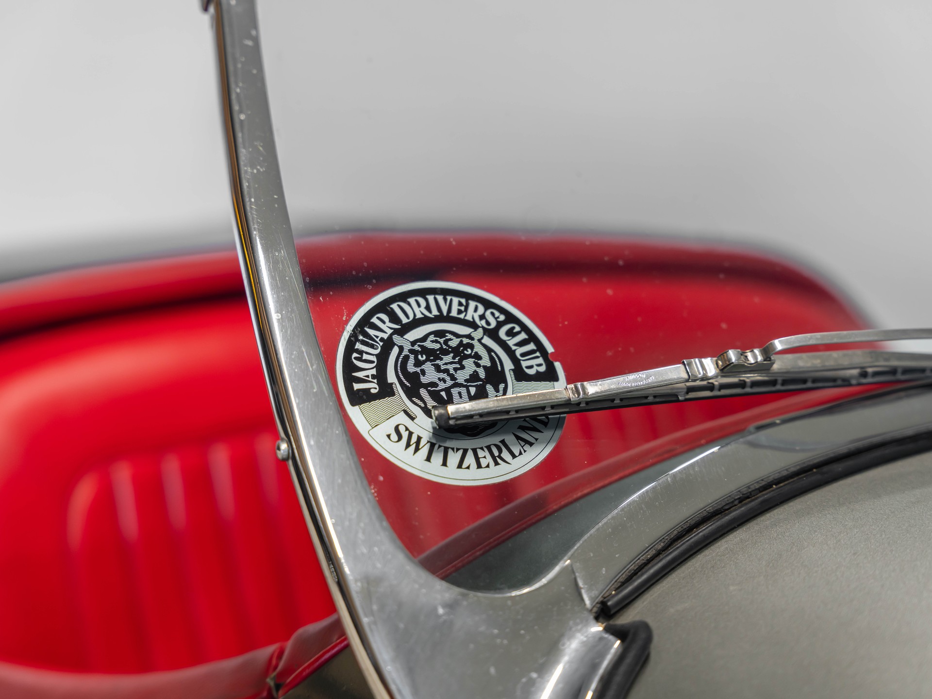 JAGUAR XK140-image-17