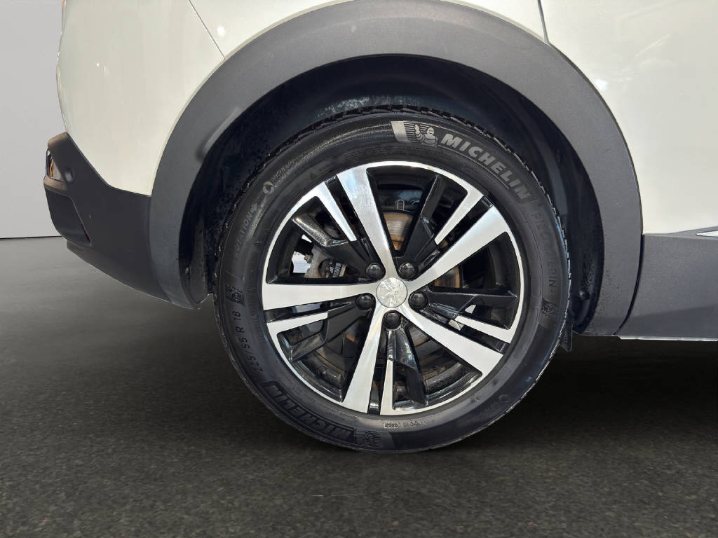 PEUGEOT 3008 1.6 Plug-in Hybrid GT-image-15