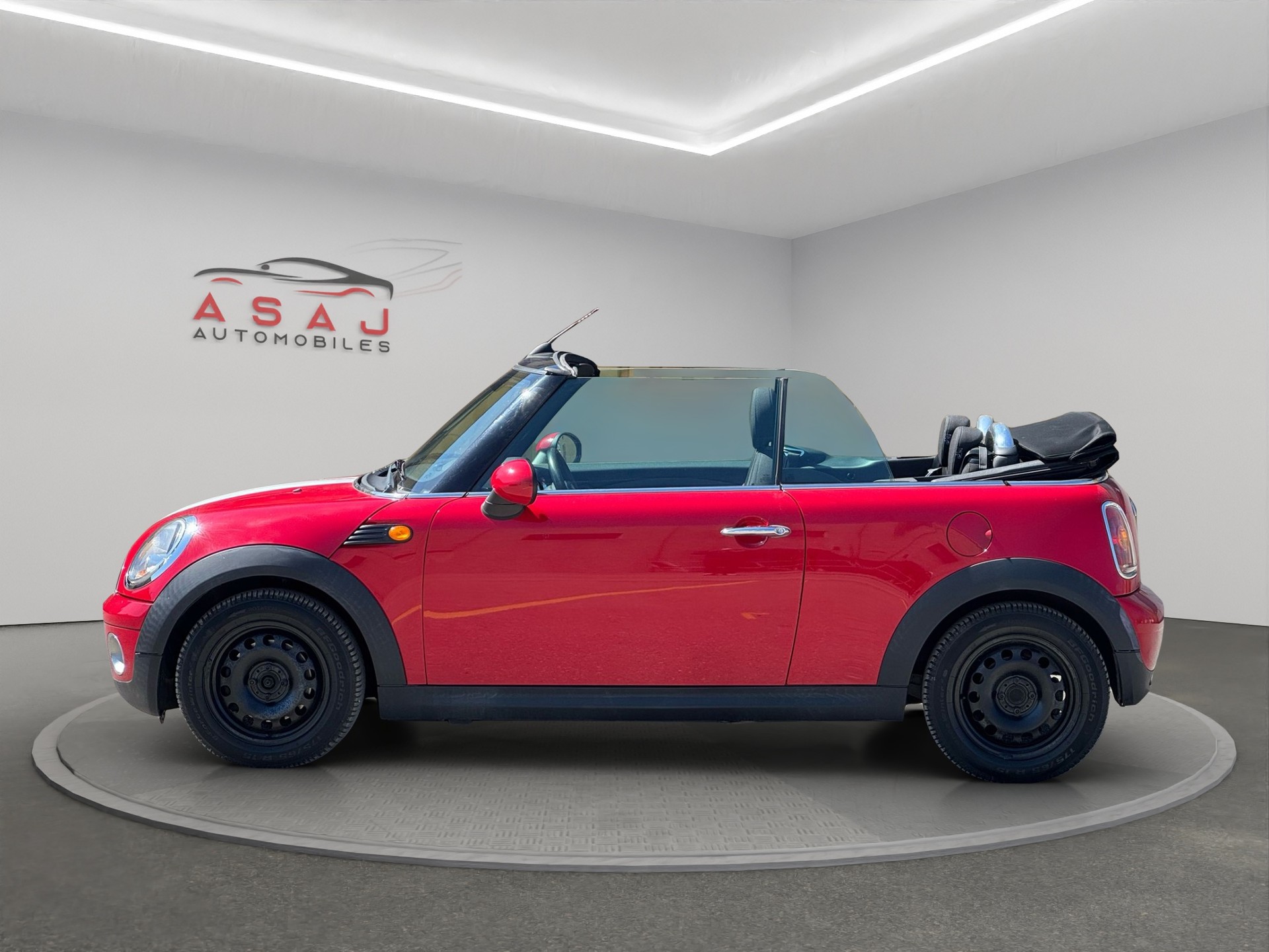 MINI Cooper Cabriolet-image-7