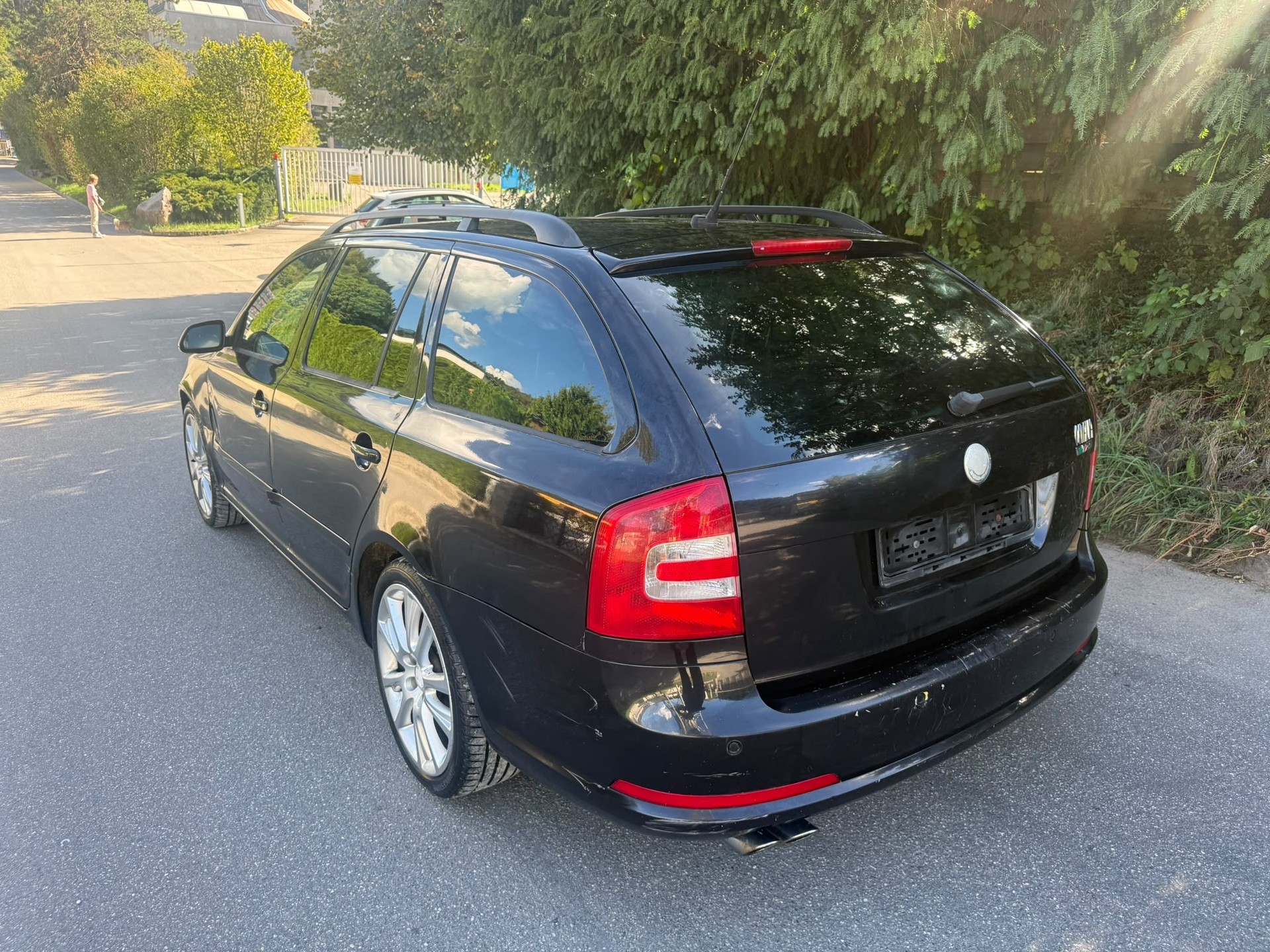 SKODA Octavia 2.0 TDI RS DSG-image-5