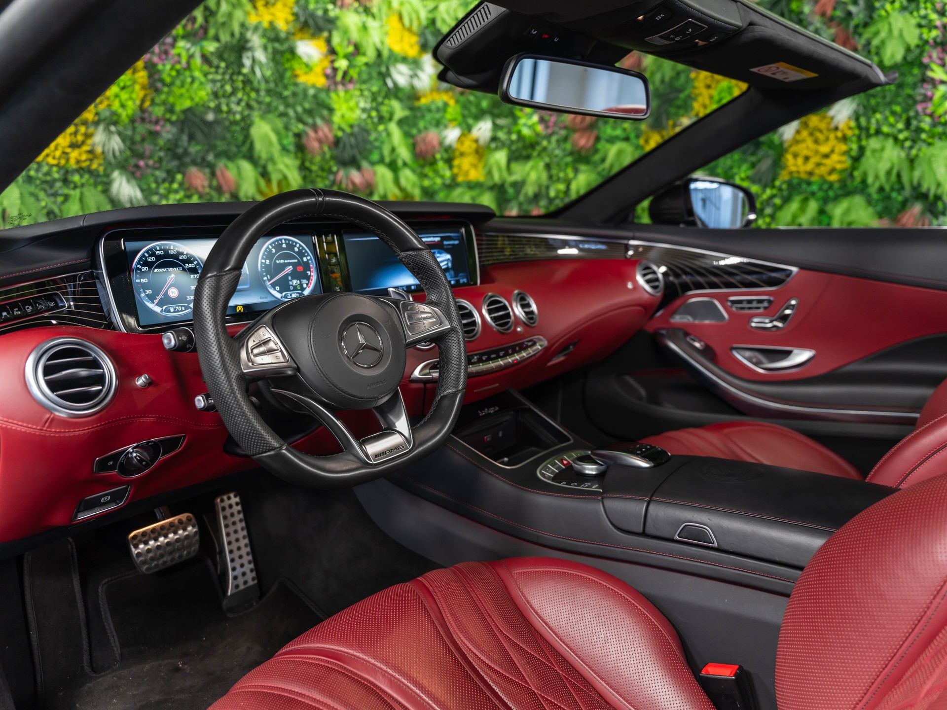 MERCEDES-BENZ S 63 AMG Cabriolet 4Matic Speedshift MCT-image-10