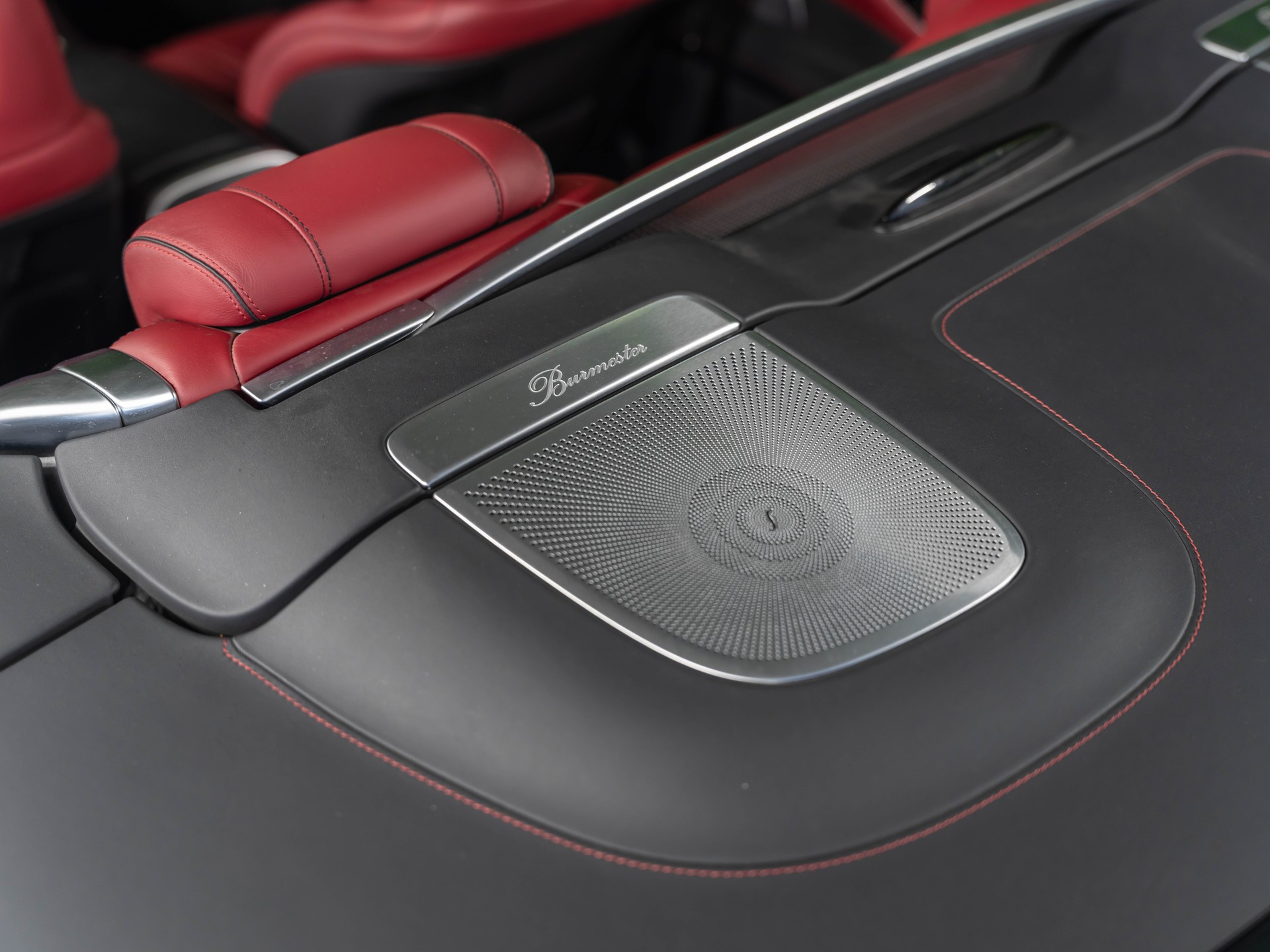 MERCEDES-BENZ S 63 AMG Cabriolet 4Matic Speedshift MCT-image-15