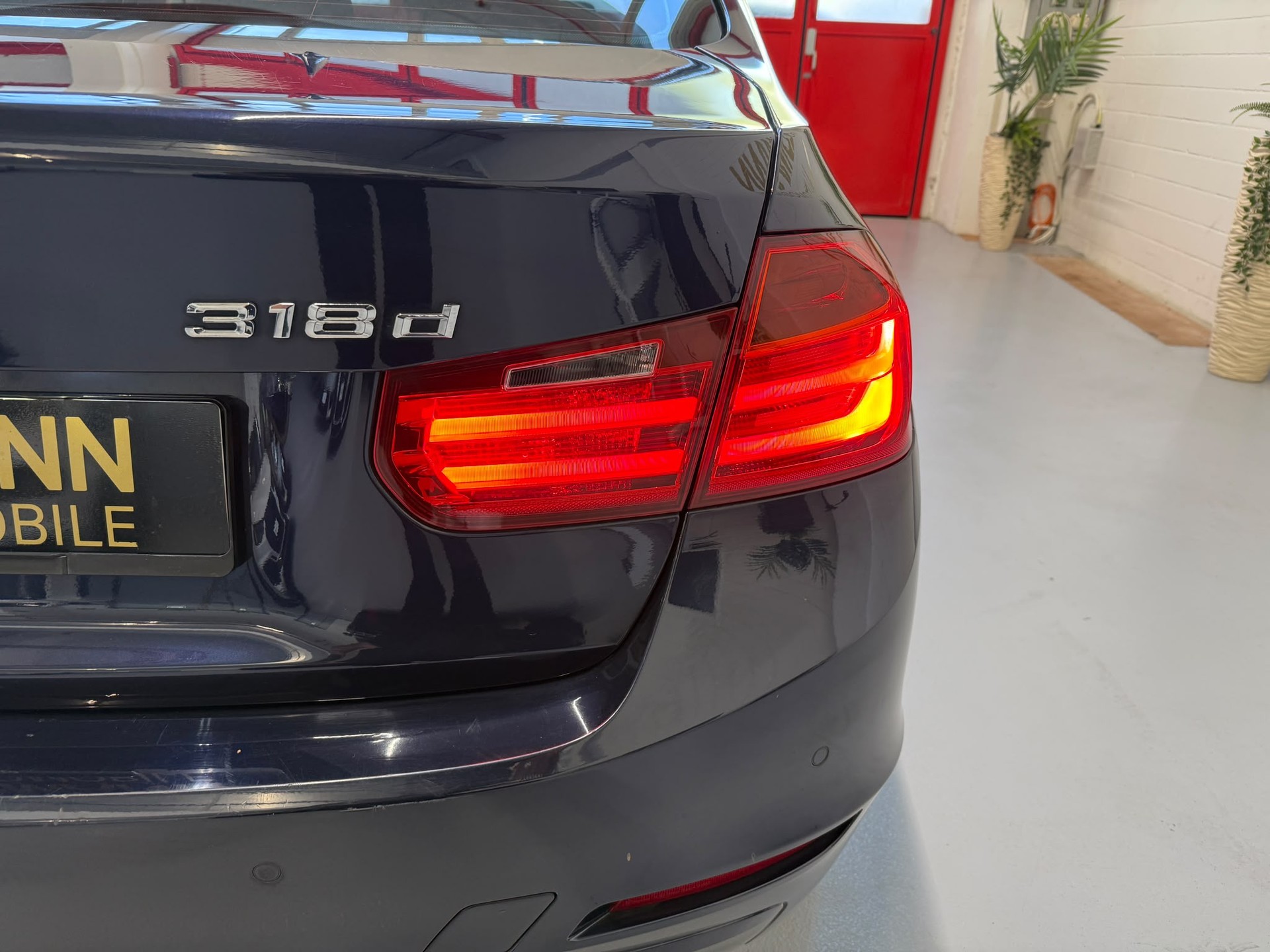 BMW 318d Steptronic-image-14