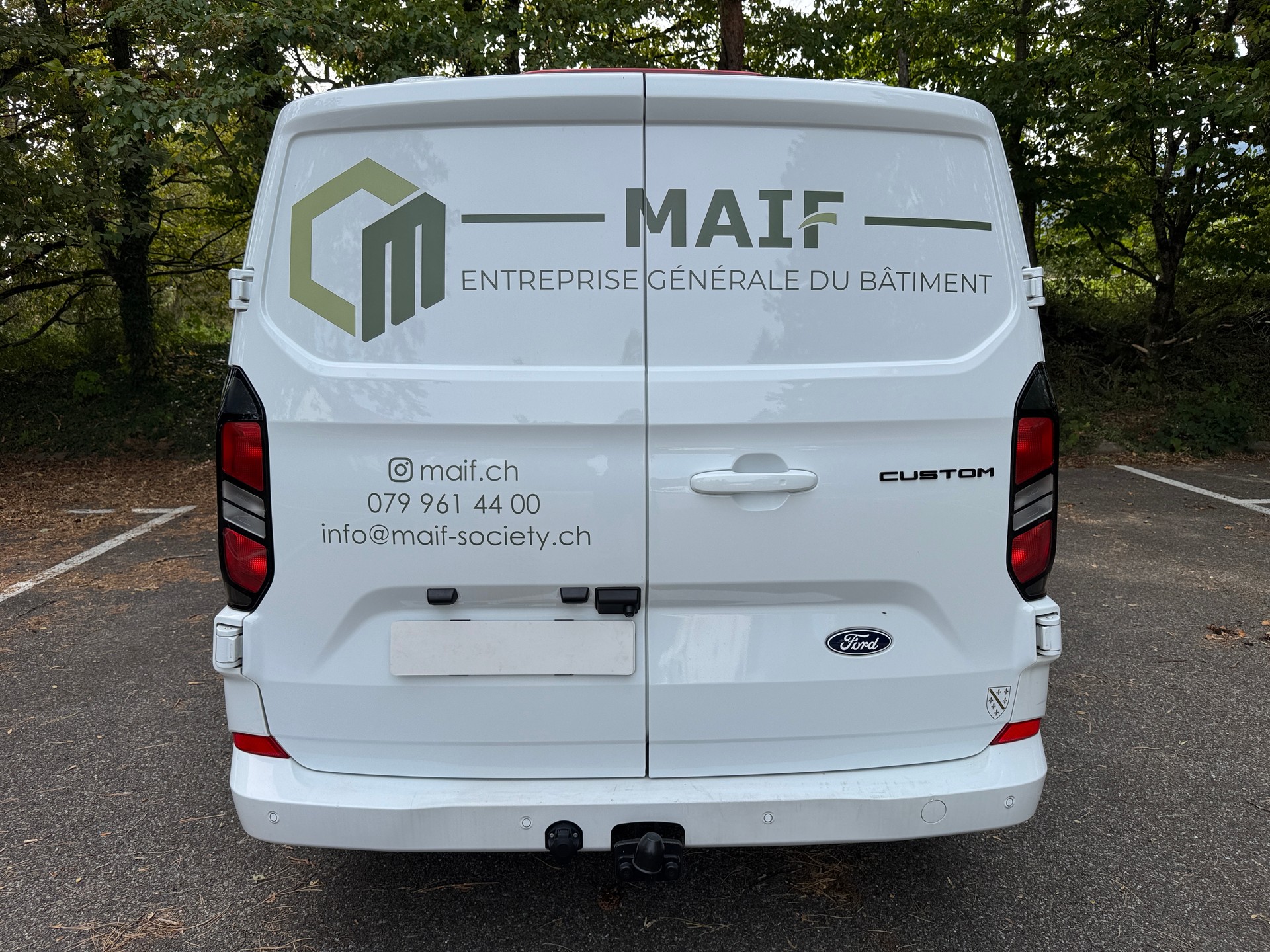FORD Transit Custom Van 320 L2H1 Limited Automat-image-8