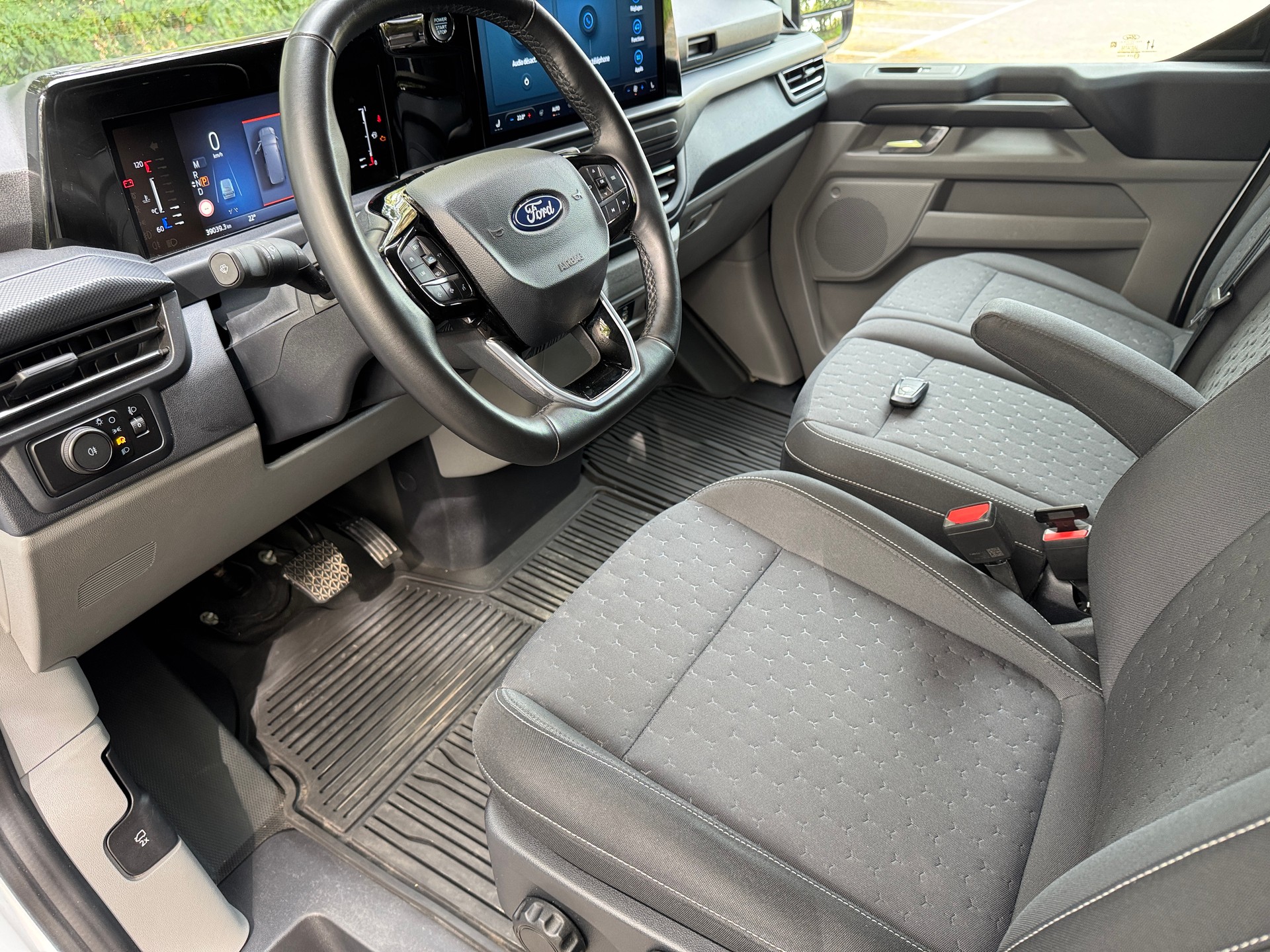 FORD Transit Custom Van 320 L2H1 Limited Automat-image-2