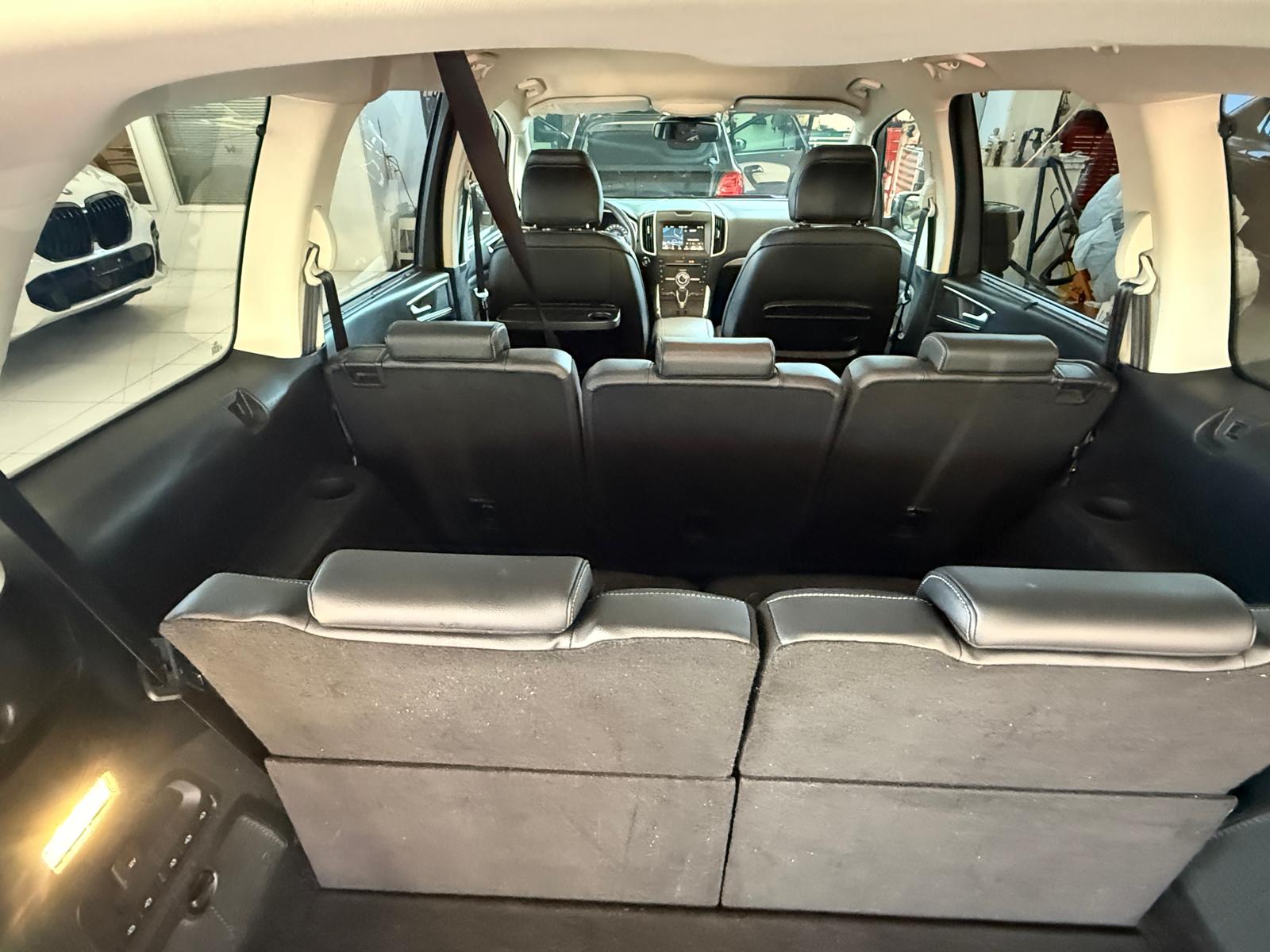 FORD Galaxy 2.0 TDCi Titanium AWD PowerShift-image-19