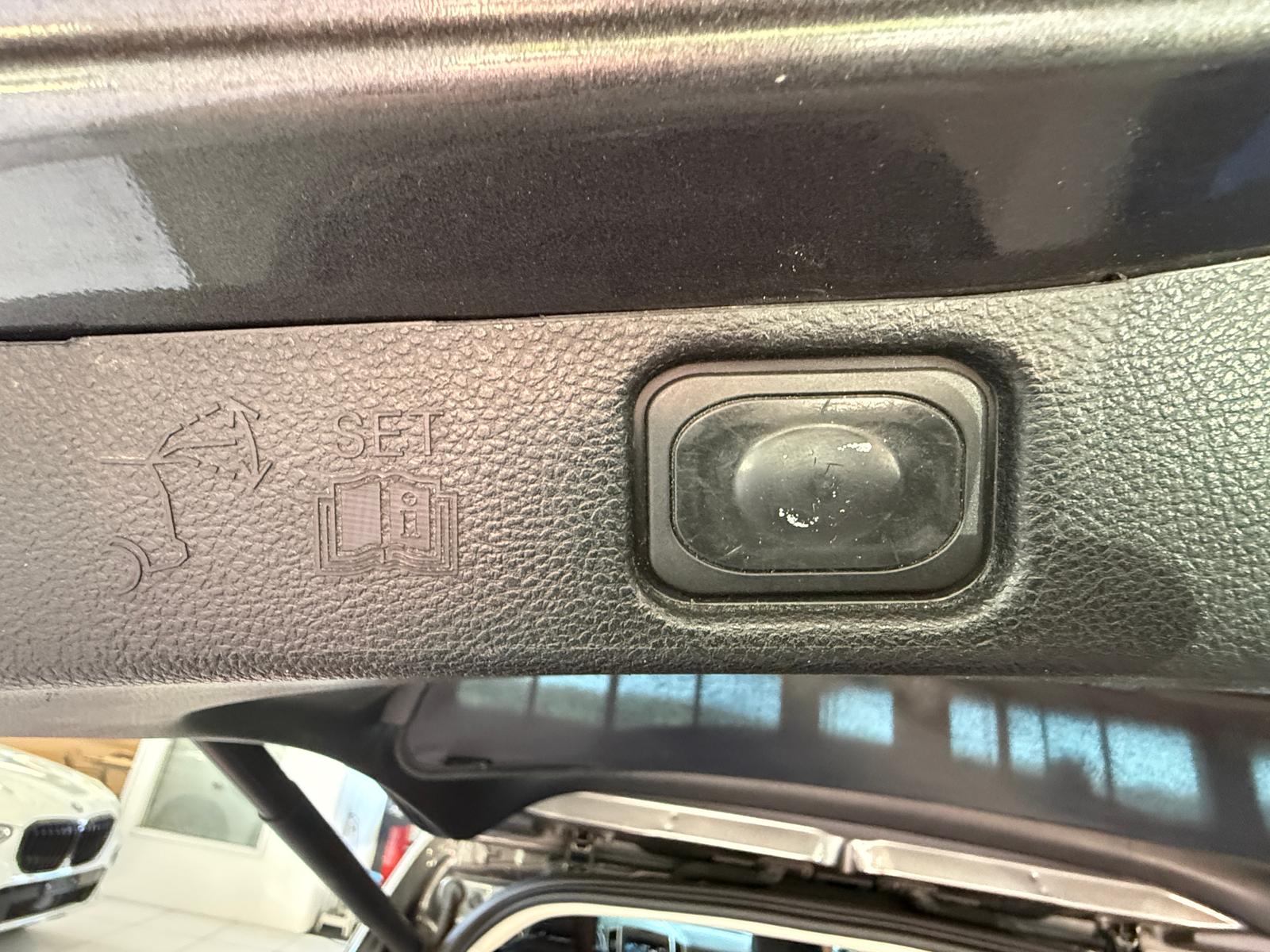 FORD Galaxy 2.0 TDCi Titanium AWD PowerShift-image-22