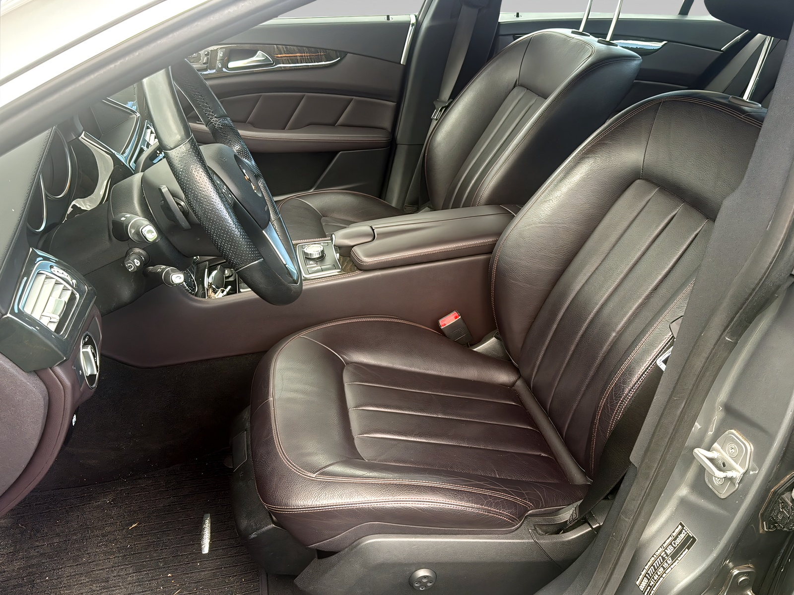 MERCEDES-BENZ CLS 350 CDI 4Matic 7G-Tronic-image-9