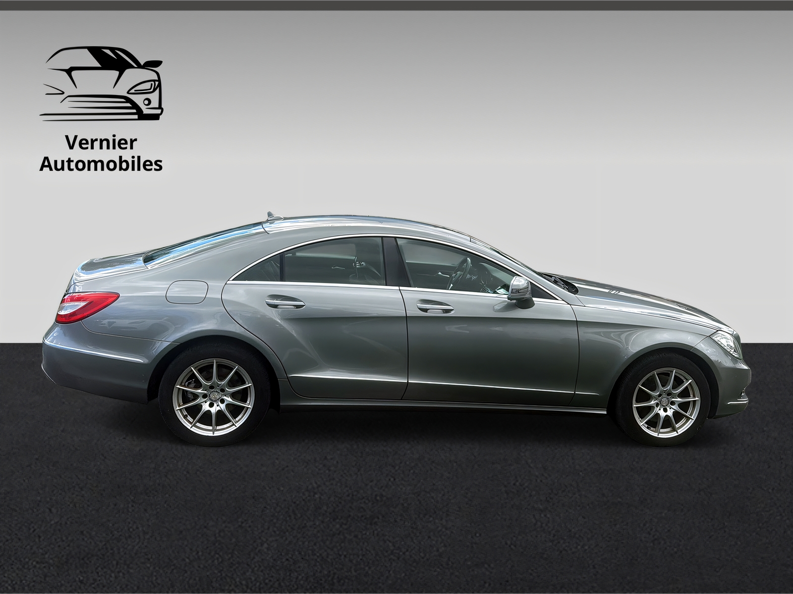 MERCEDES-BENZ CLS 350 CDI 4Matic 7G-Tronic-image-6