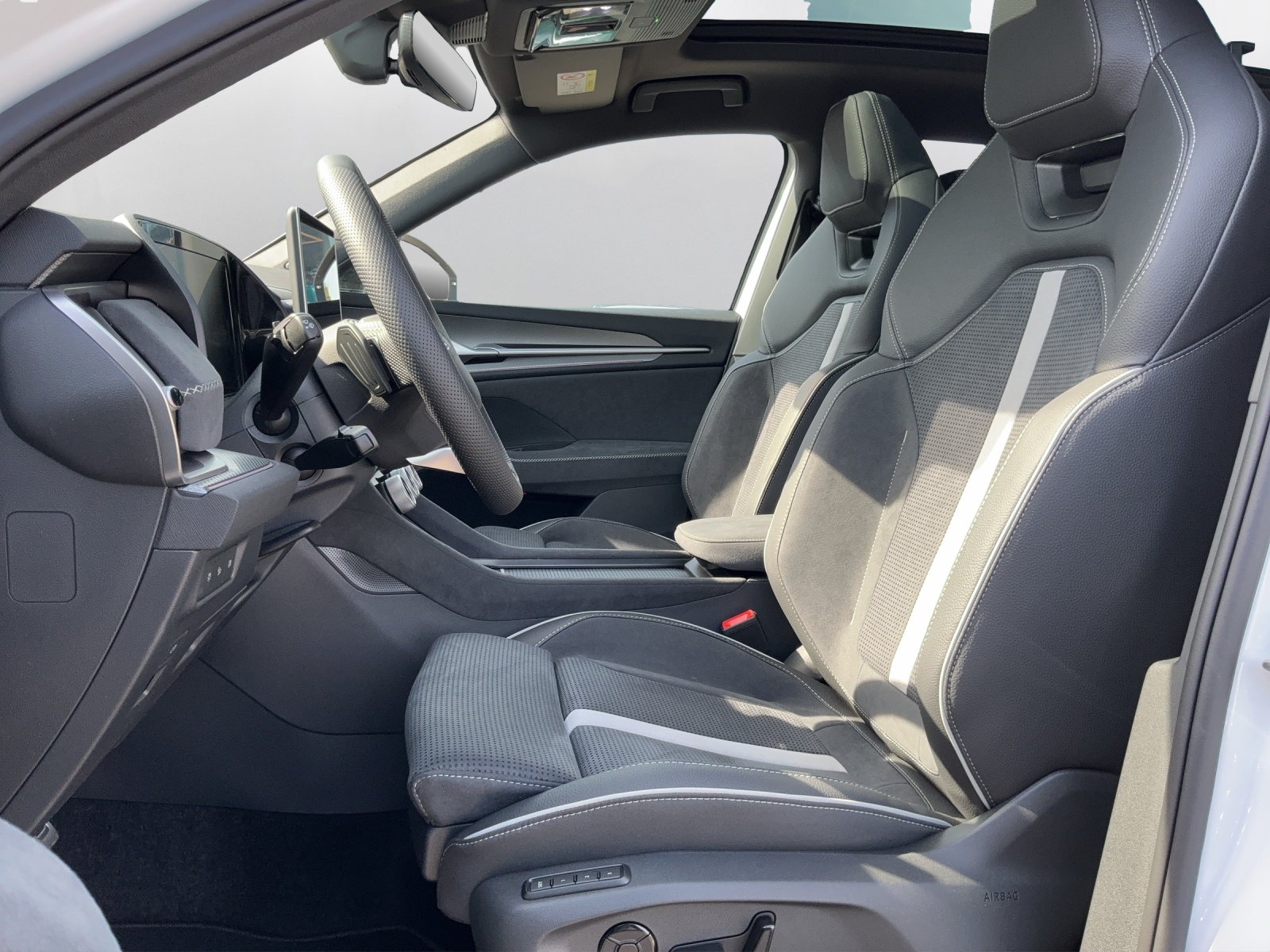 SKODA Kodiaq 1.5 TSI PHEV Sportline-image-9